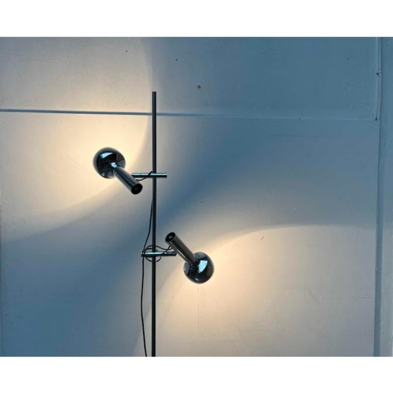 Lámpara de pie de la era espacial suiza de mediados de siglo, por SLZ Team para Swisslamps, años 60 Suizo en venta