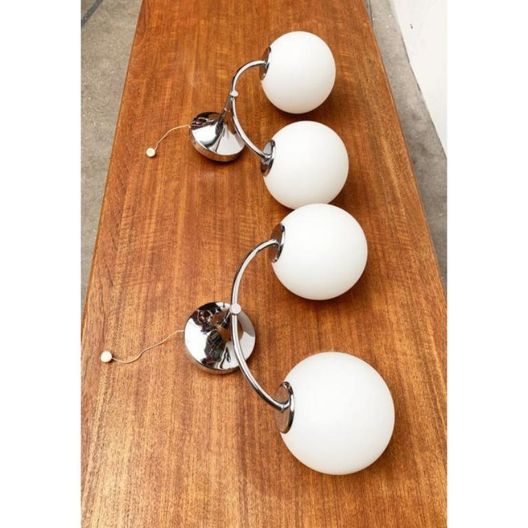 Sconce dell'era spaziale svizzera di metà secolo di E.R. Nele per Temde, anni '60 in vendita 3