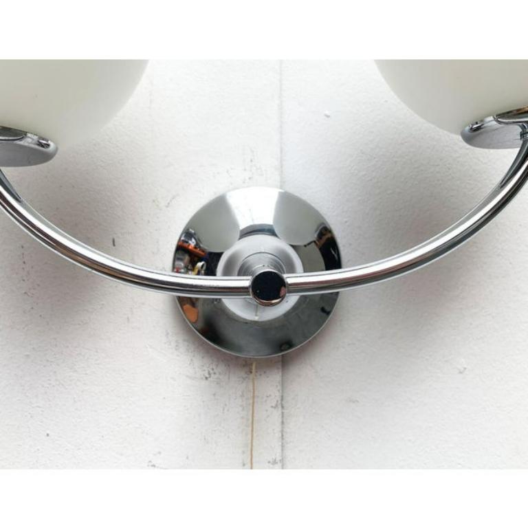 Sconce dell'era spaziale svizzera di metà secolo di E.R. Nele per Temde, anni '60 in vendita 4
