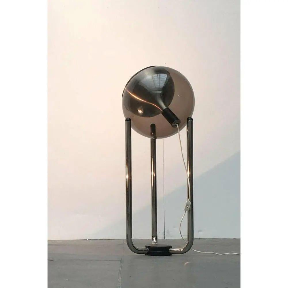 20ième siècle Lampadaire suisse de type 56 de l'ère spatiale du milieu du siècle dernier de Temde, années 1960 en vente