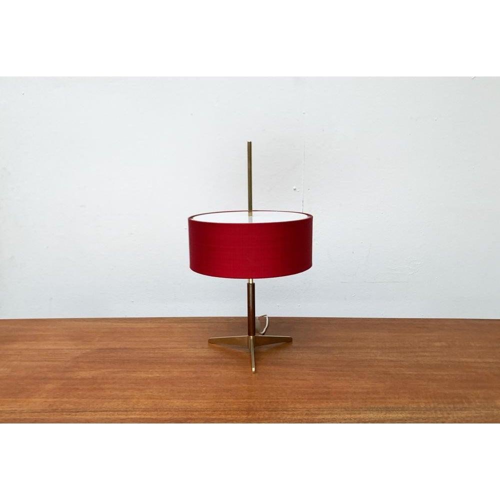 Lampada da tavolo a treppiede svizzera di metà secolo di SUB, anni '60 in vendita 5