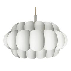 Schweizer Mid-Century-Pendelleuchte aus weißem Metall von H. Zender für Temde, 1960er Jahre