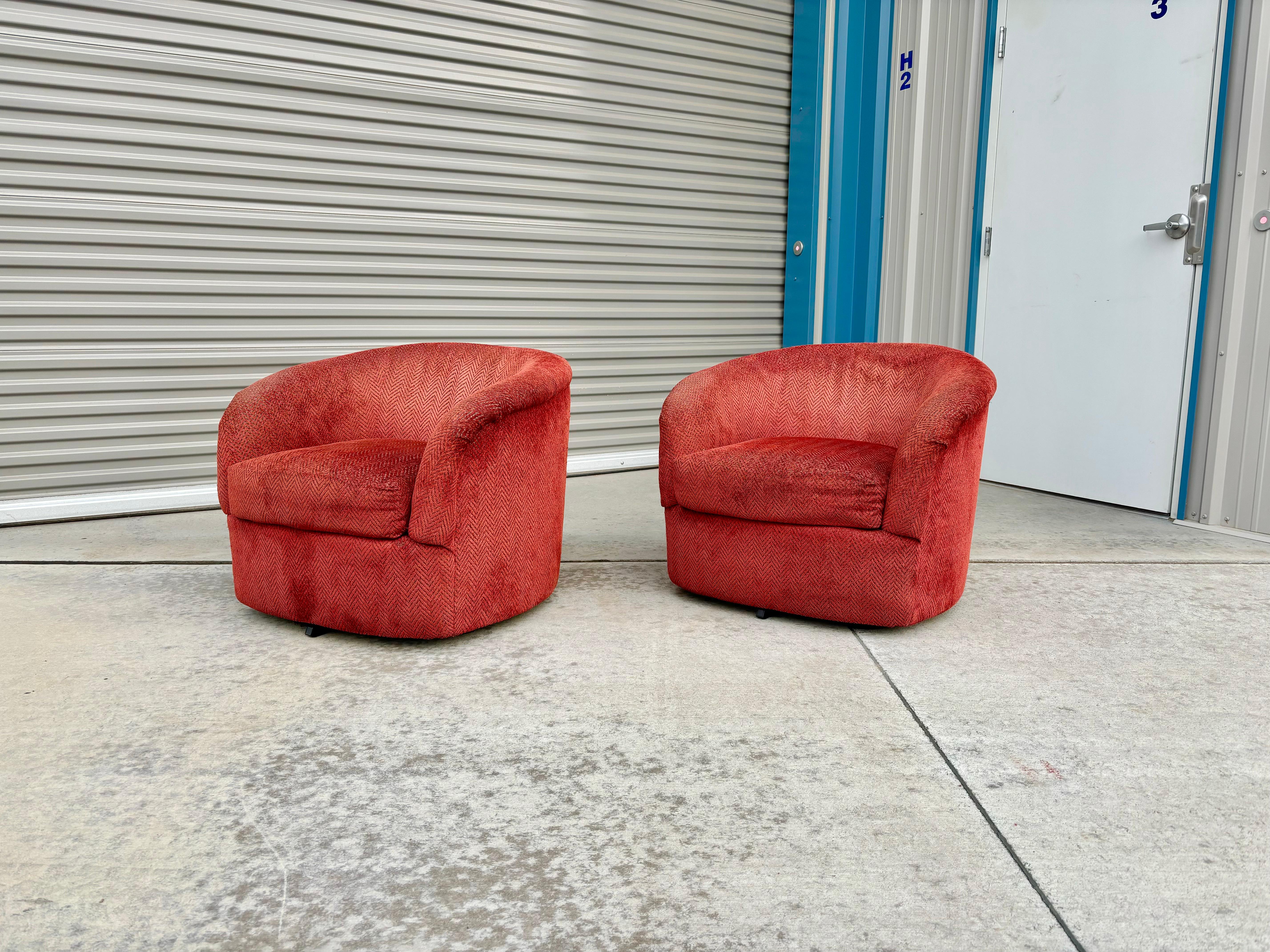 Mid-Century Modern Mid Century Swivel Barrel Chairs Styled After Milo Baughman- Set of 2 For Sale