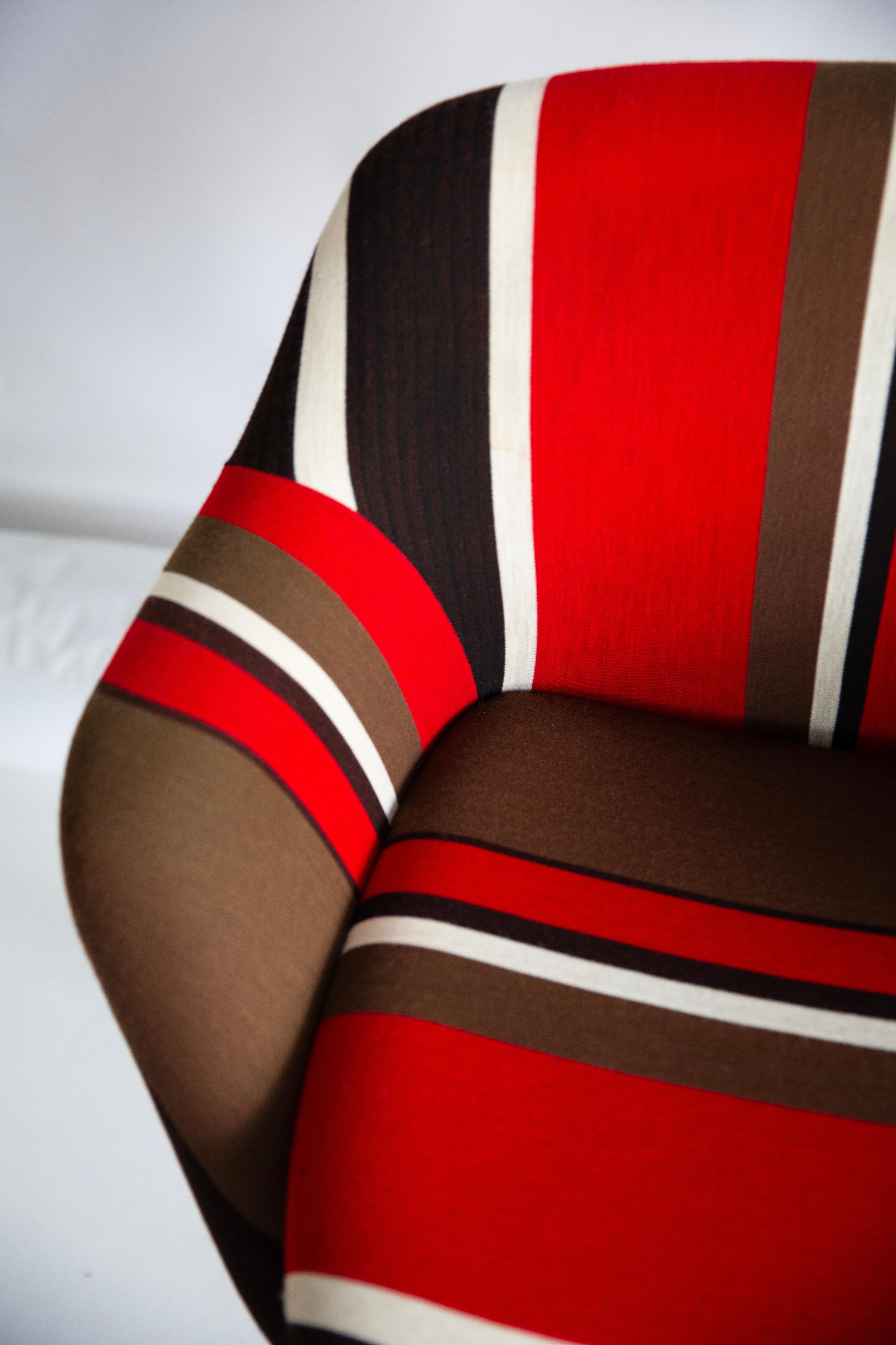 20th Century Mid Century Swivel Brown and Red Tulip Armchair, Germany, 1970s. For Sale