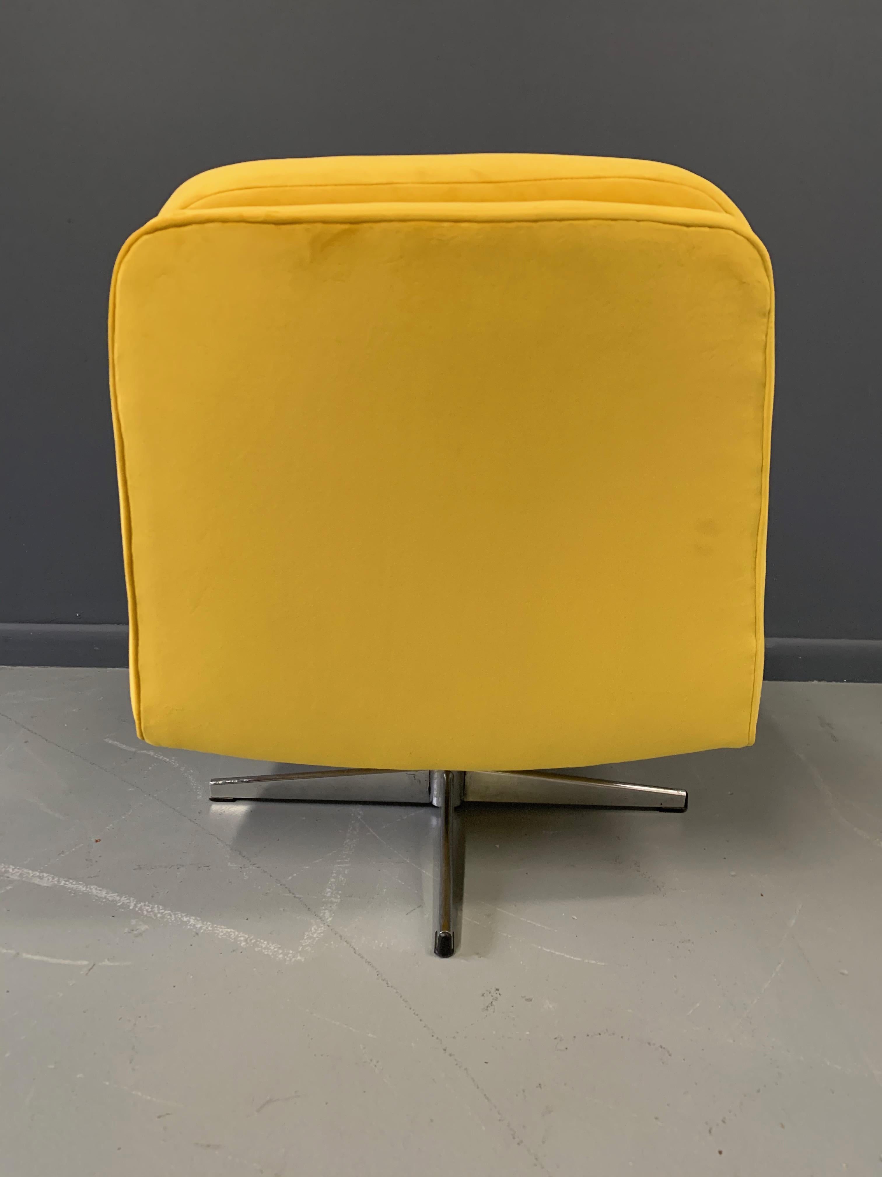marigold accent chair