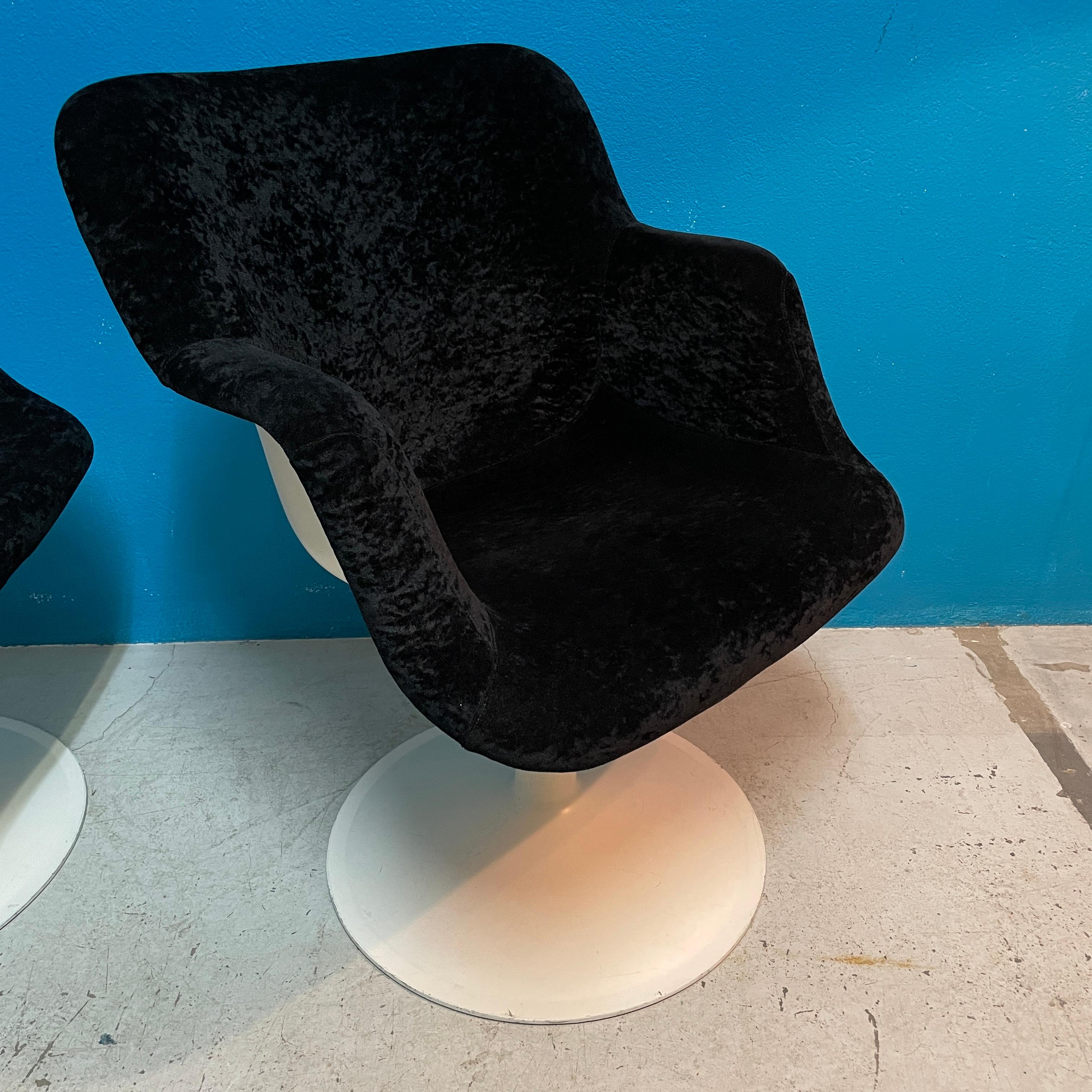 Mid-Century Swivel Chairs / Arm Chairs by Yrjö Kukkapuro for Haimi Finland 1960s 4