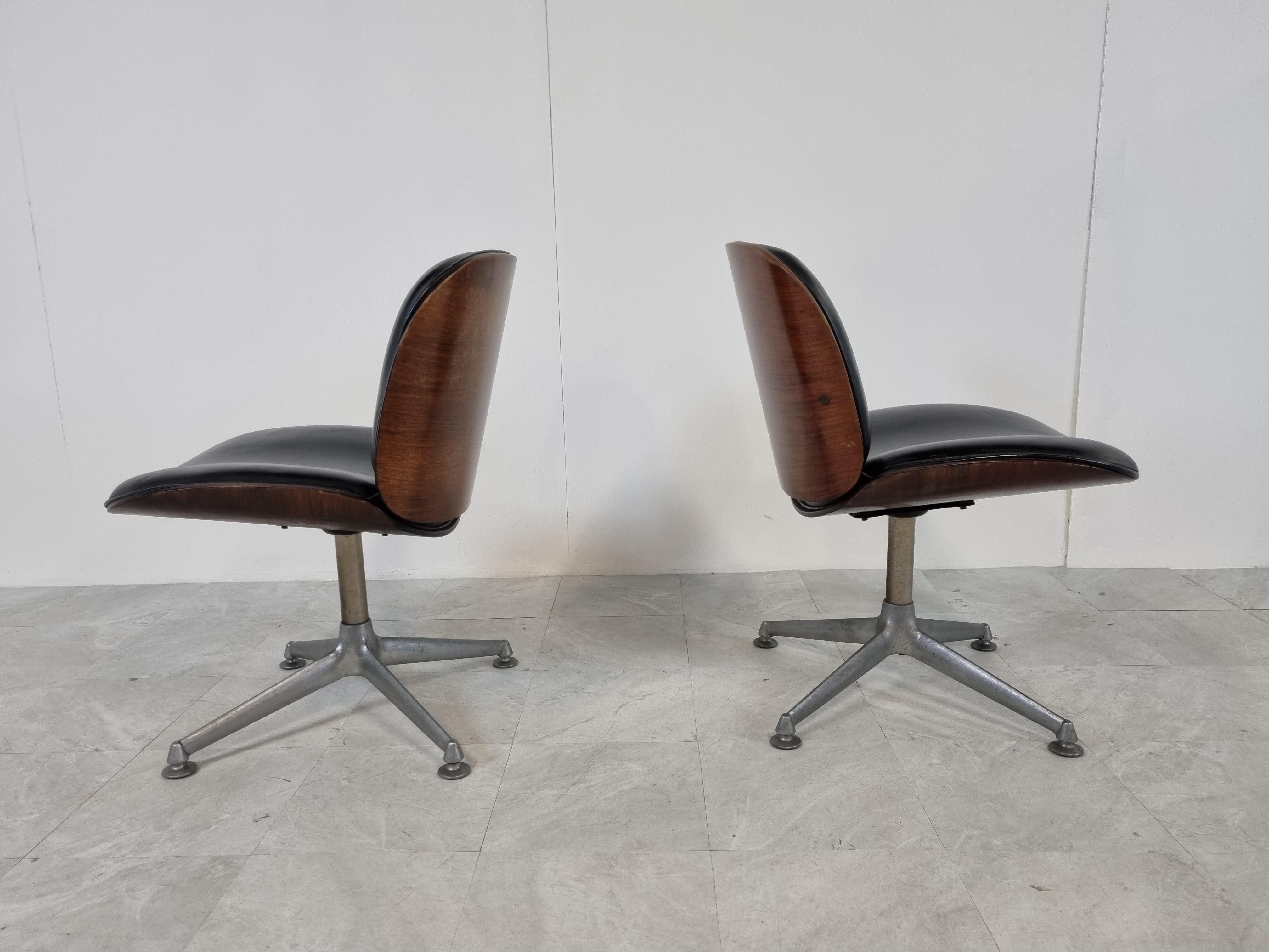 Leather Mid Century Swivel Chairs by Ico Parisi for MIM Italy, 1960s