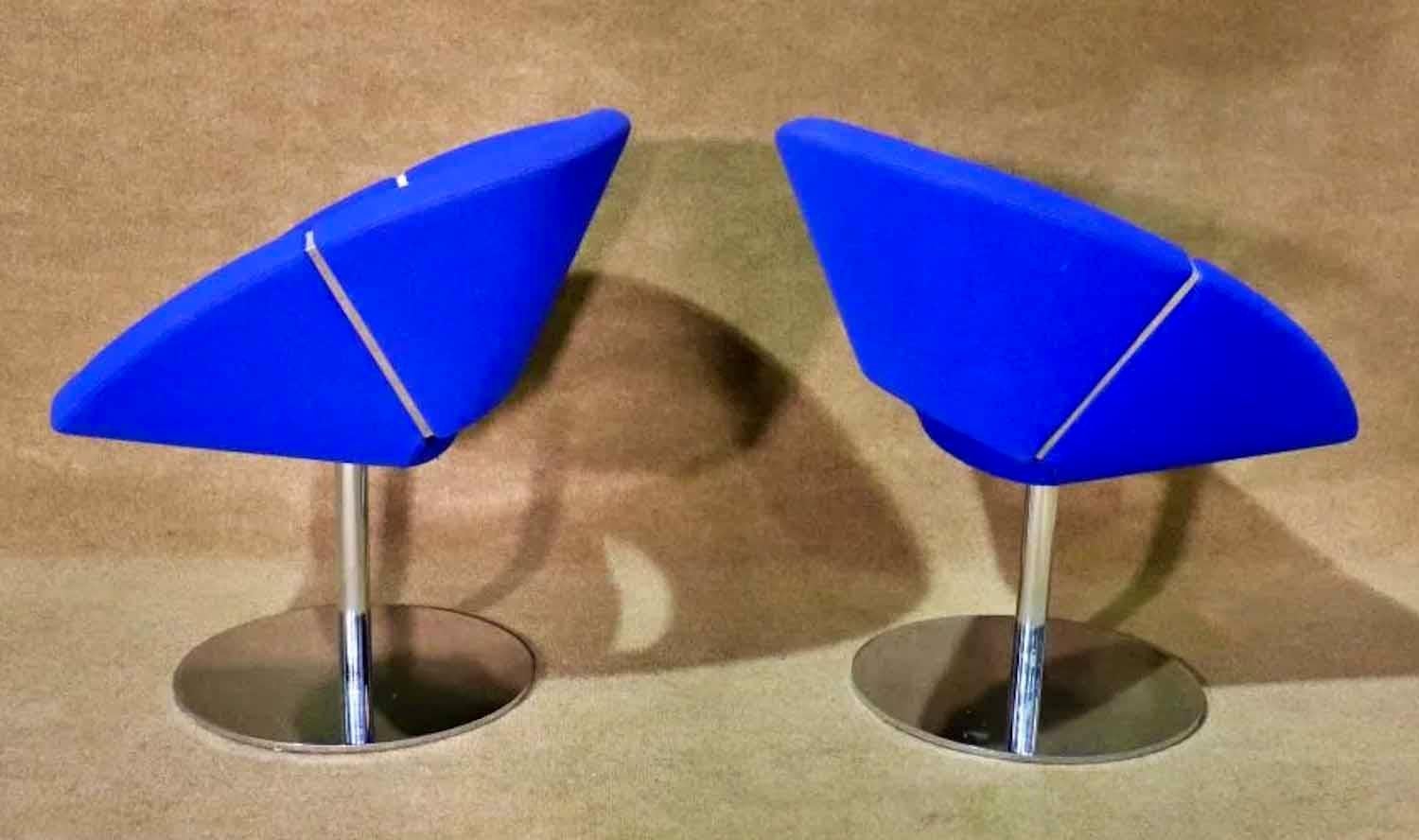 Mid-Century Modern Mid-Century Swivel Chairs For Sale