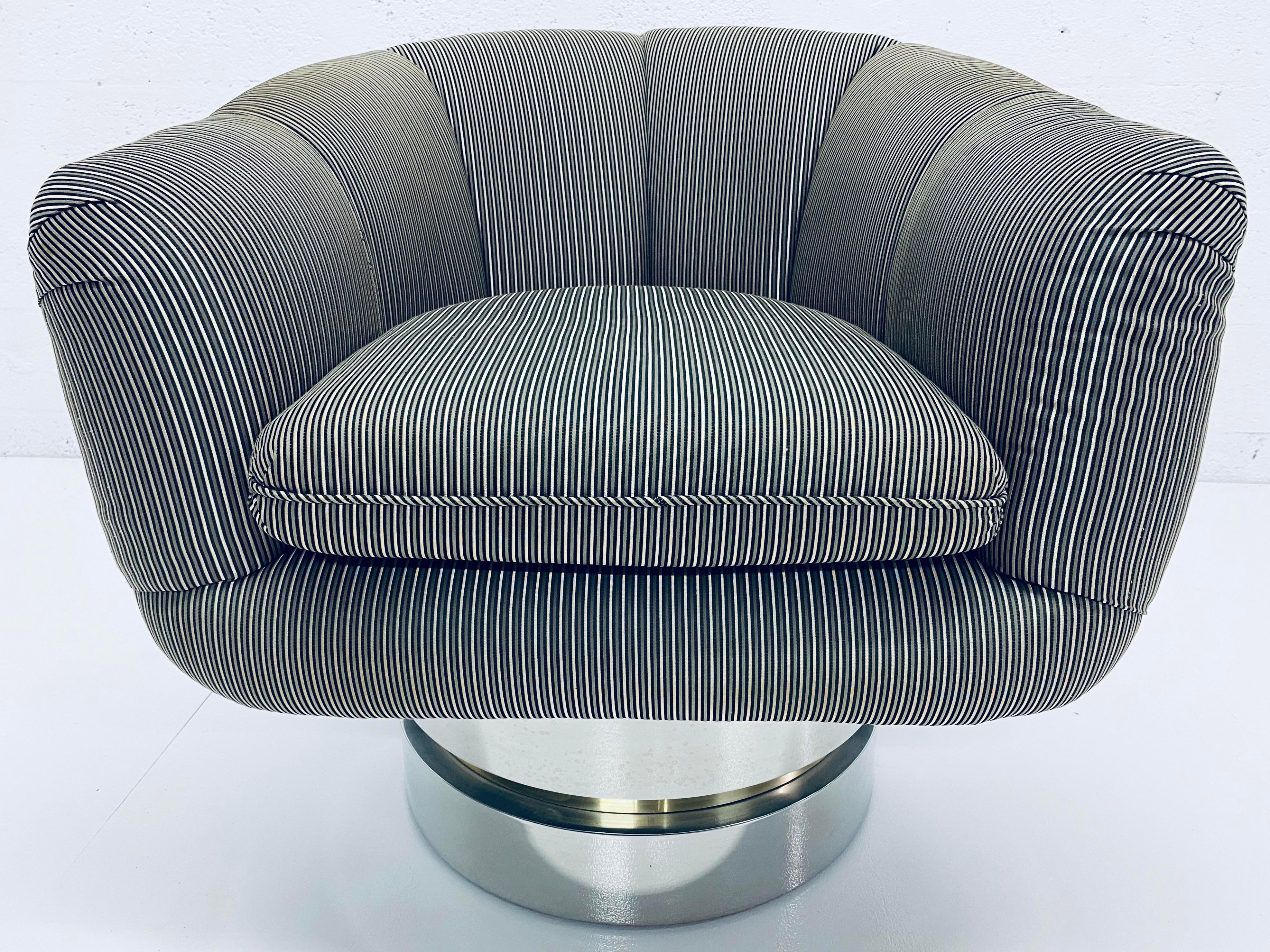 Midcentury Swivel Club Chair on Polished Steel and Brass Base 5
