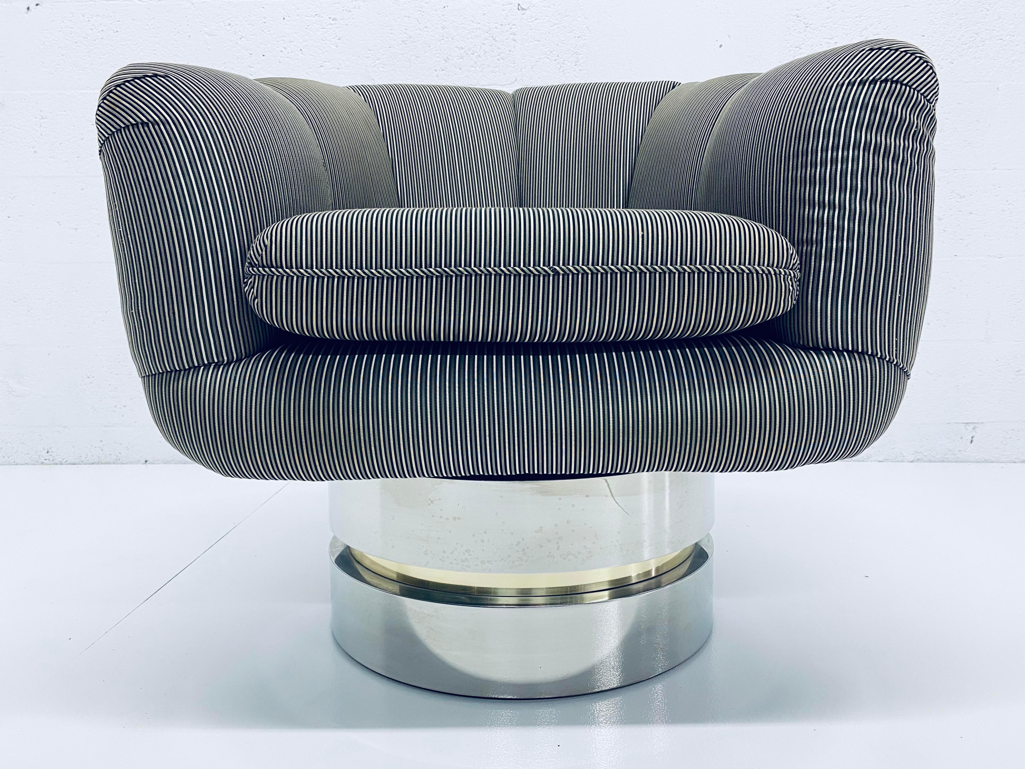 Unknown Midcentury Swivel Club Chair on Polished Steel and Brass Base