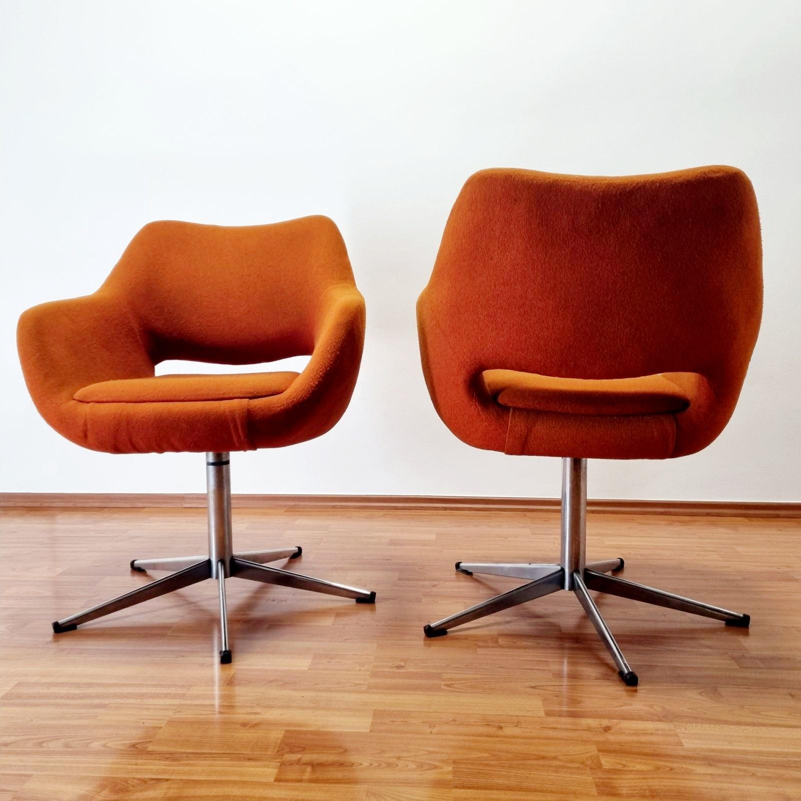 Mid Century Swivel Egg Chairs, Stol Kamnik Yugoslavia, 70s, pair 1