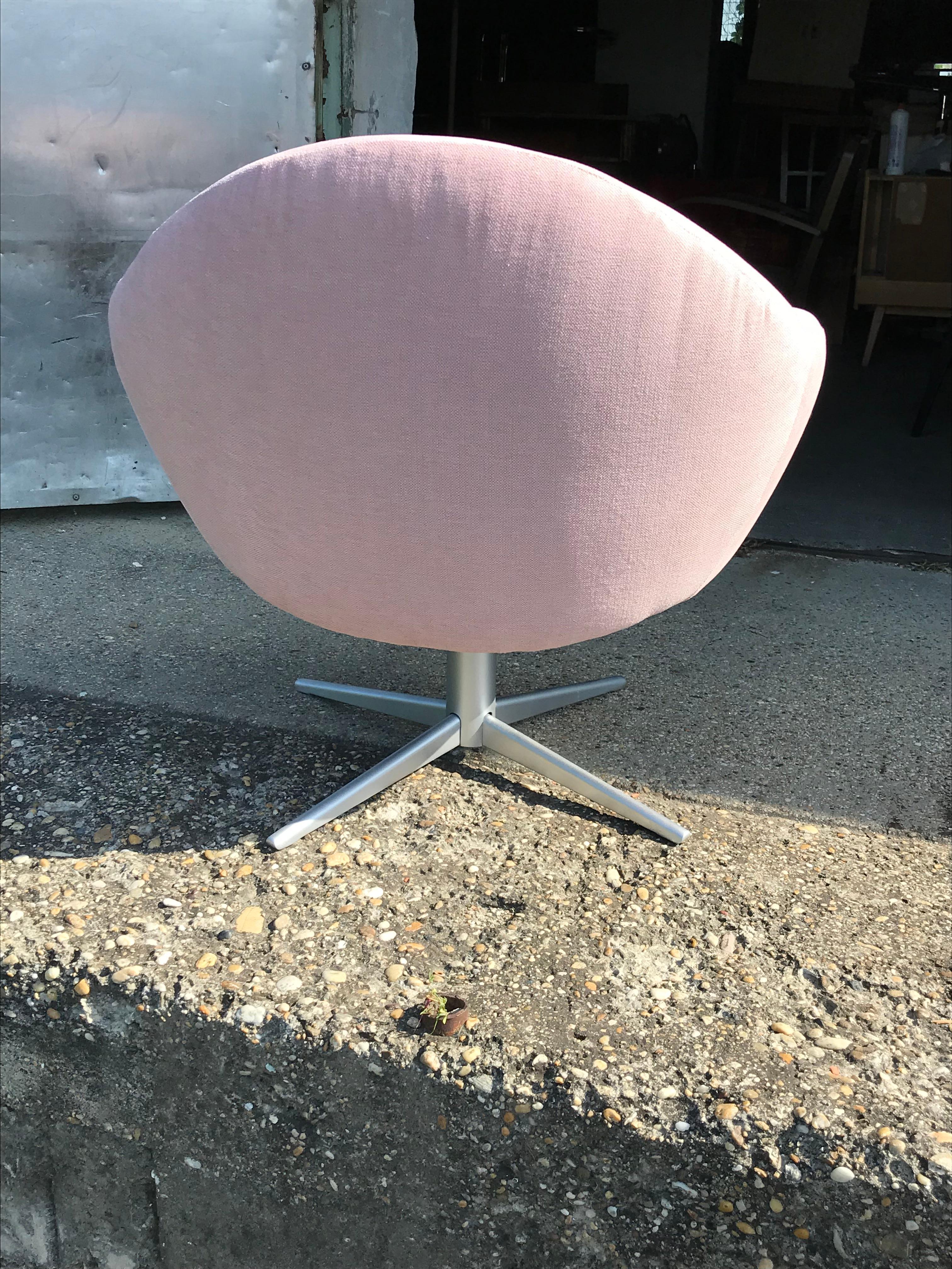 Metal Midcentury Swivel Lounge Chair, 1960s For Sale