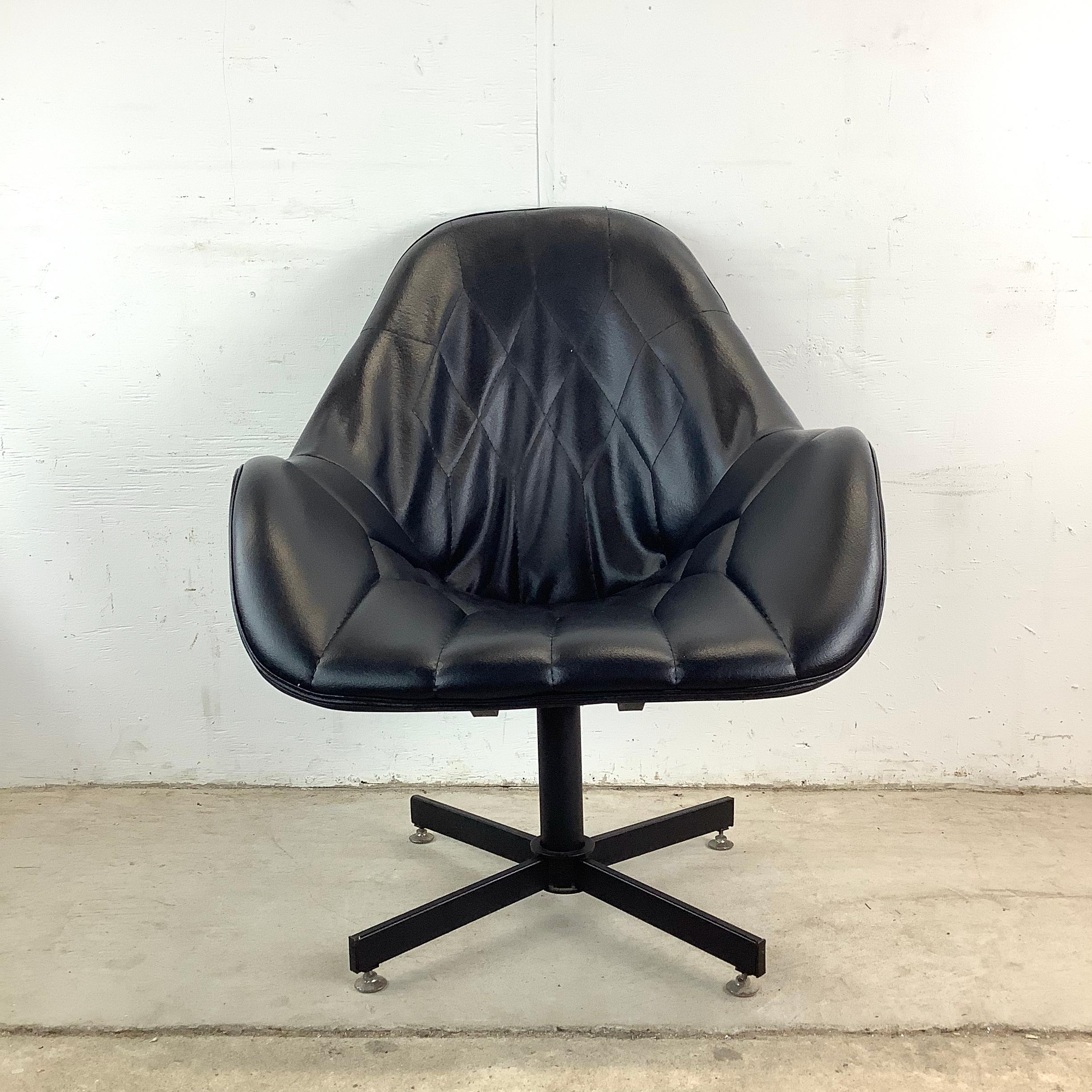 Mid-Century Swivel Lounge Chair For Sale 8