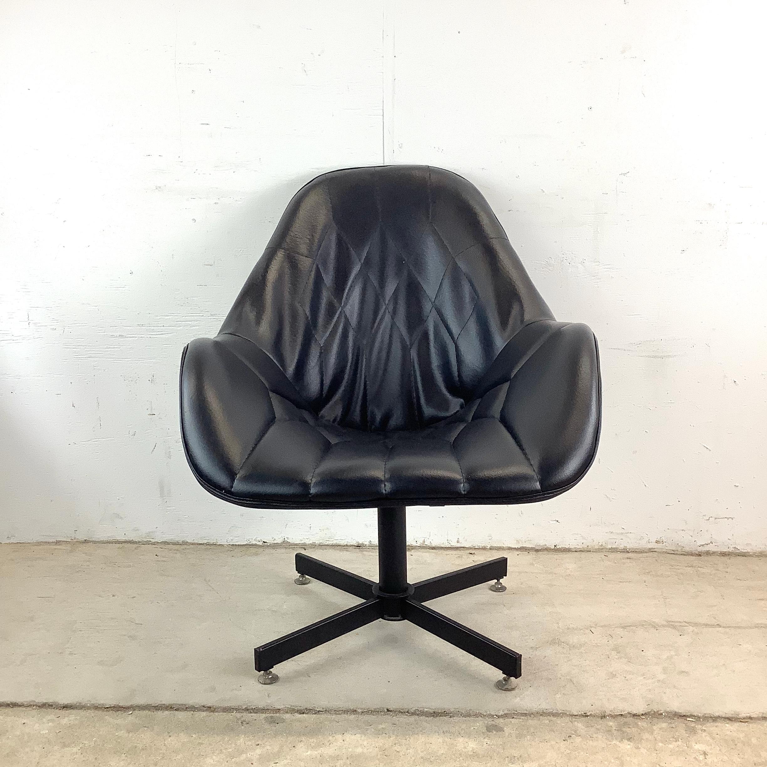 Mid-Century Swivel Lounge Chair For Sale