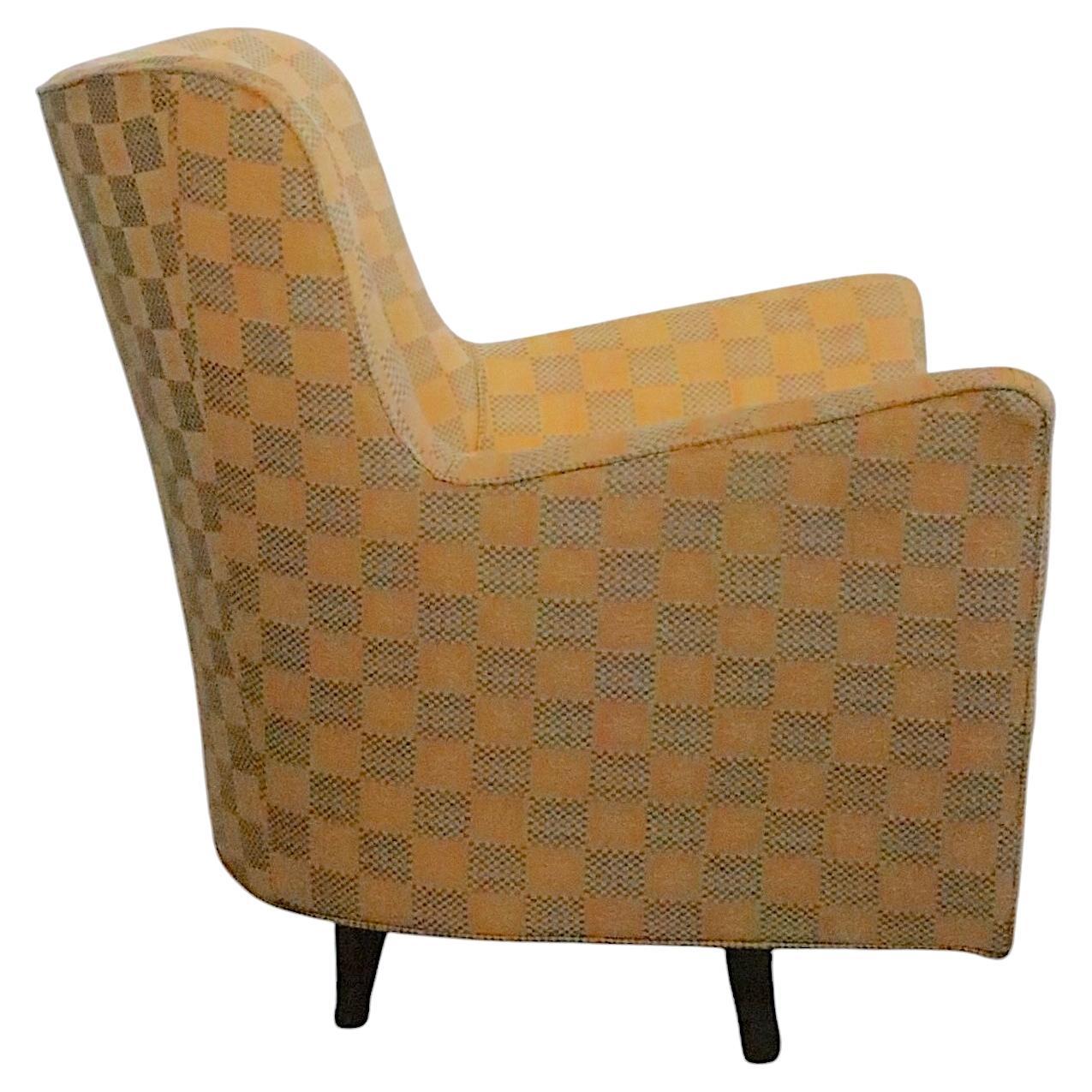 Mid-Century Modern Fauteuil pivotant du milieu du siècle dernier dans le style de Probber  Baughman en vente