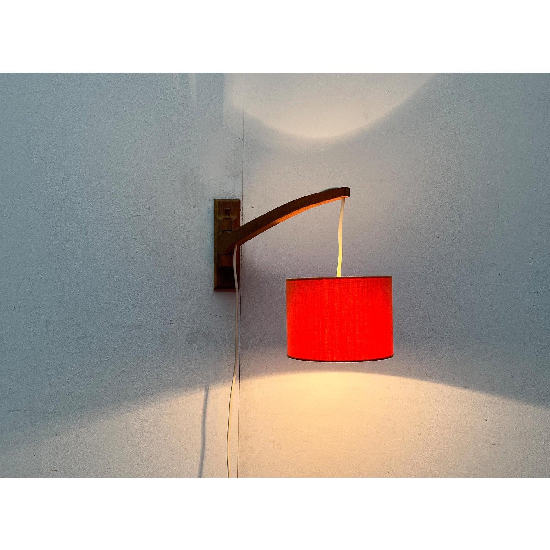 Mid-Century Modern Mid-Century Swivel Mounted Cantilever Wall Lamp, 1960s For Sale