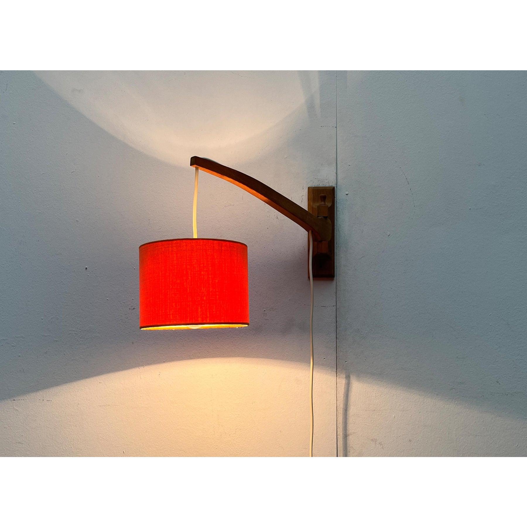 Metal Mid-Century Swivel Mounted Cantilever Wall Lamp, 1960s For Sale