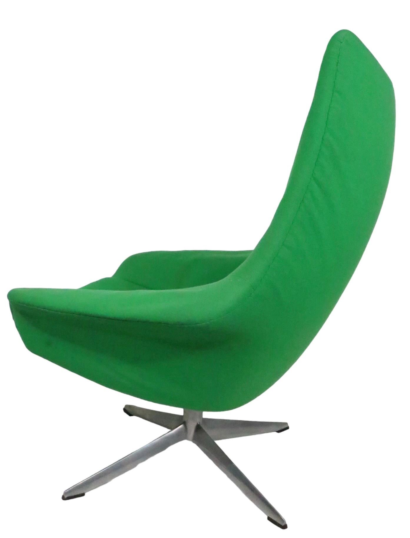 Scandinavian Modern Mid Century Swivel Office Desk Lounge Chair by HW Klein for Brahmin Mobelfabrik For Sale