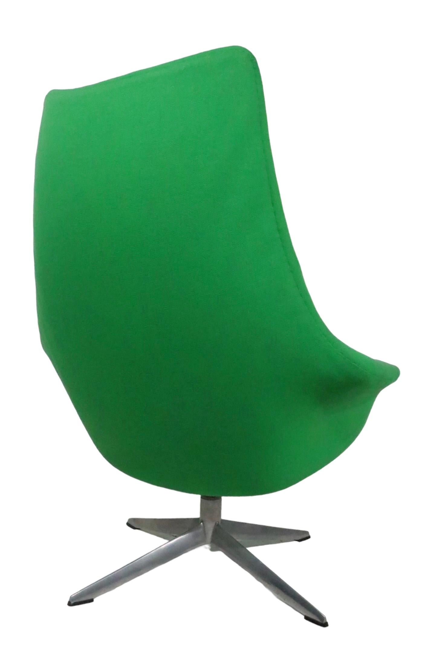 Mid Century Swivel Office Desk Lounge Chair by HW Klein for Brahmin Mobelfabrik For Sale 1