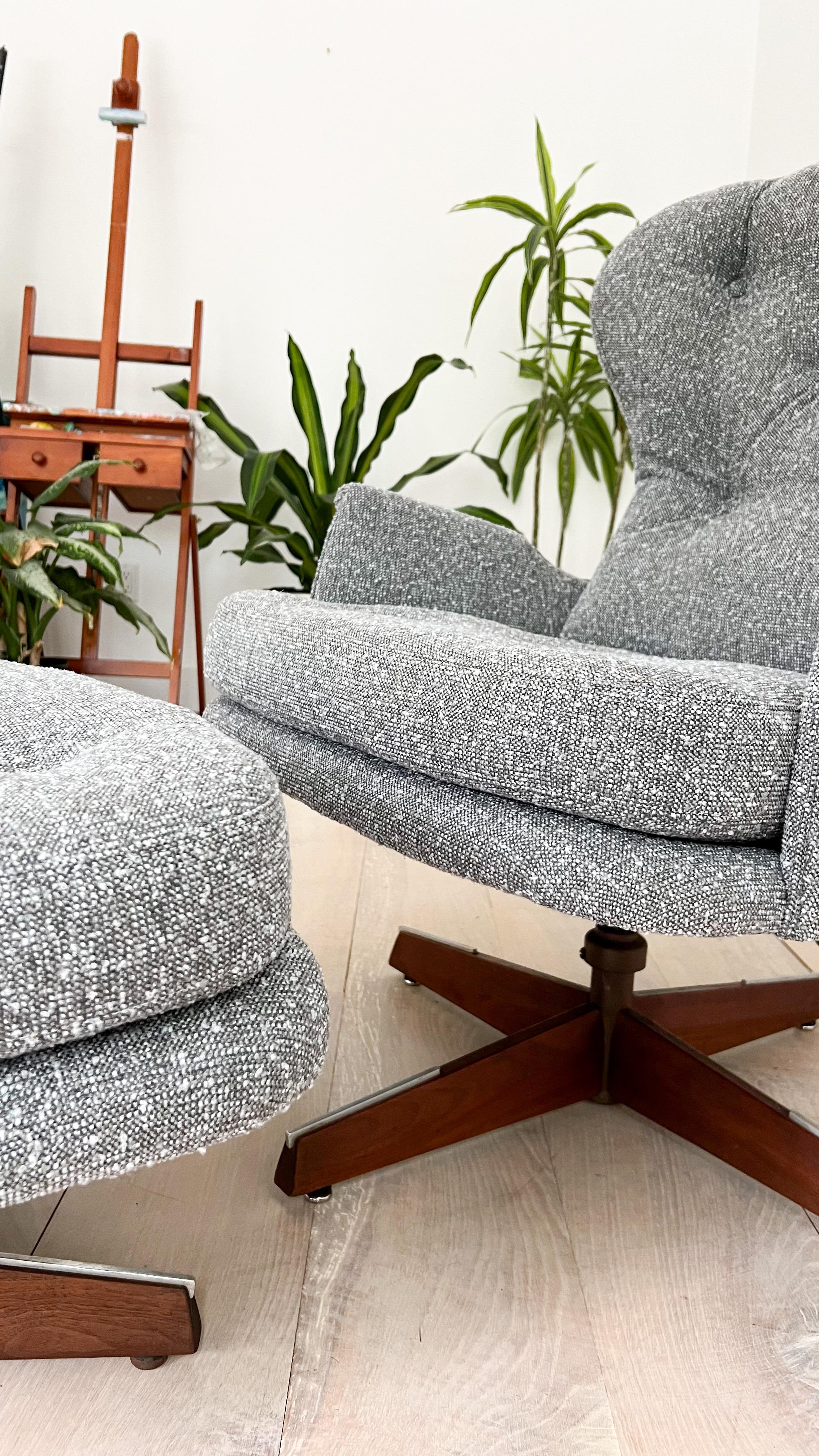 Mid Century Swivel Rocker Lounge Chair and Ottoman - New Grey Tweed Upholstery In Good Condition In Asheville, NC