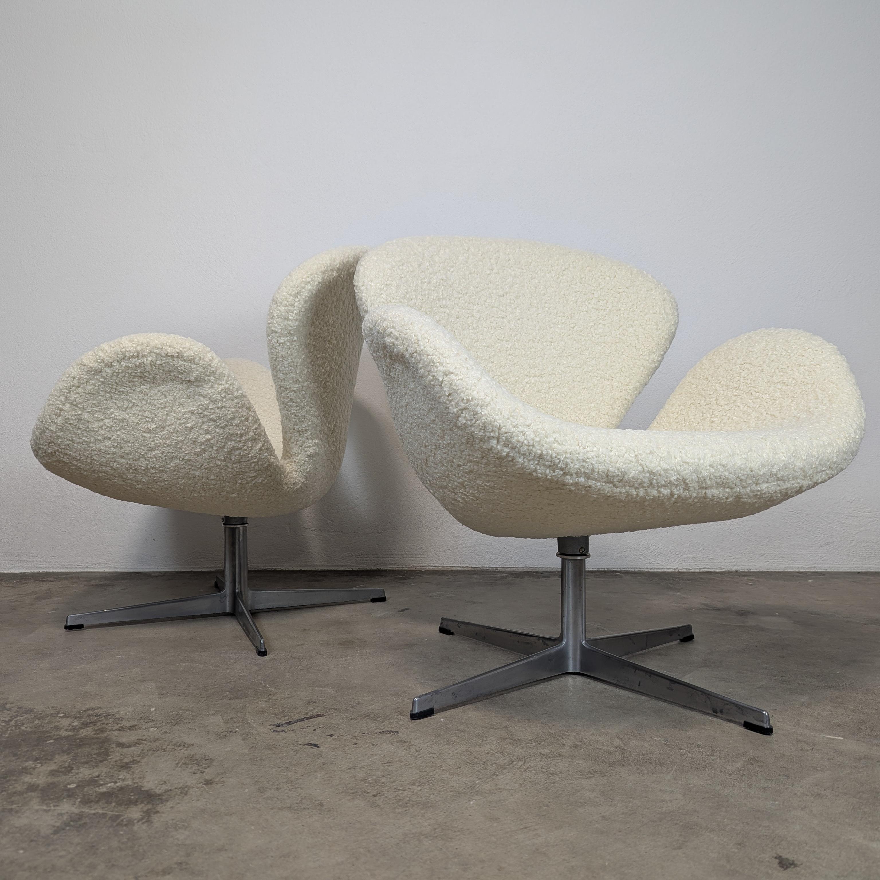 Métal Fauteuil pivotant Swan du milieu du siècle par Arne Jacobsen pour Fritz Hansen, c1960s en vente