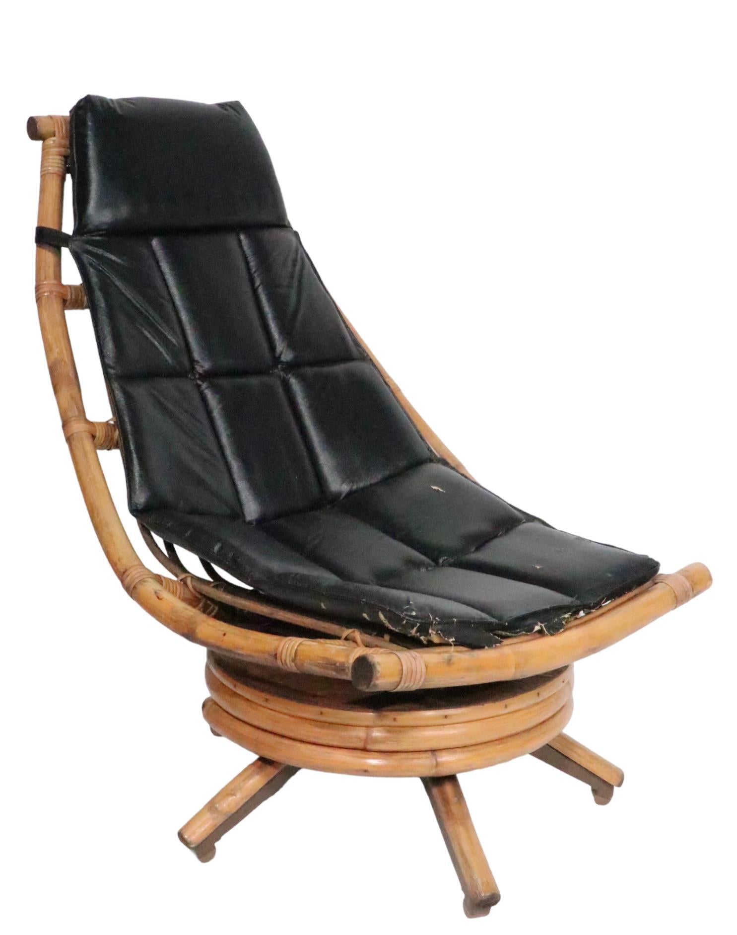 Midcentury Swivel Tilt Bamboo Lounge Chaise Chair, circa 1950/ 1960s For Sale 7