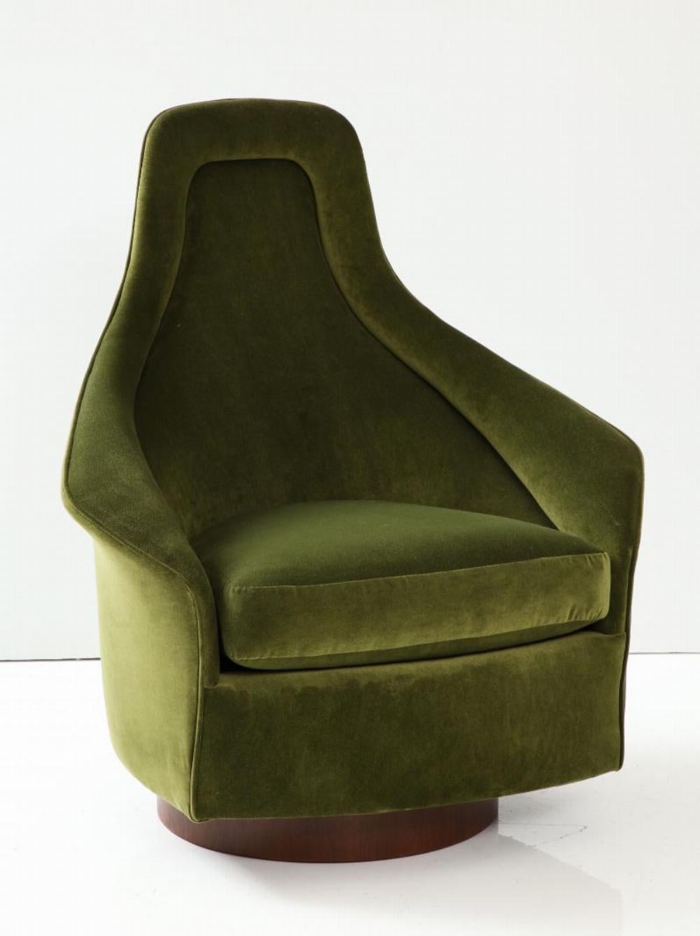 Upholstery Mid Century Swivel-Tilt Lounge Chair. For Sale