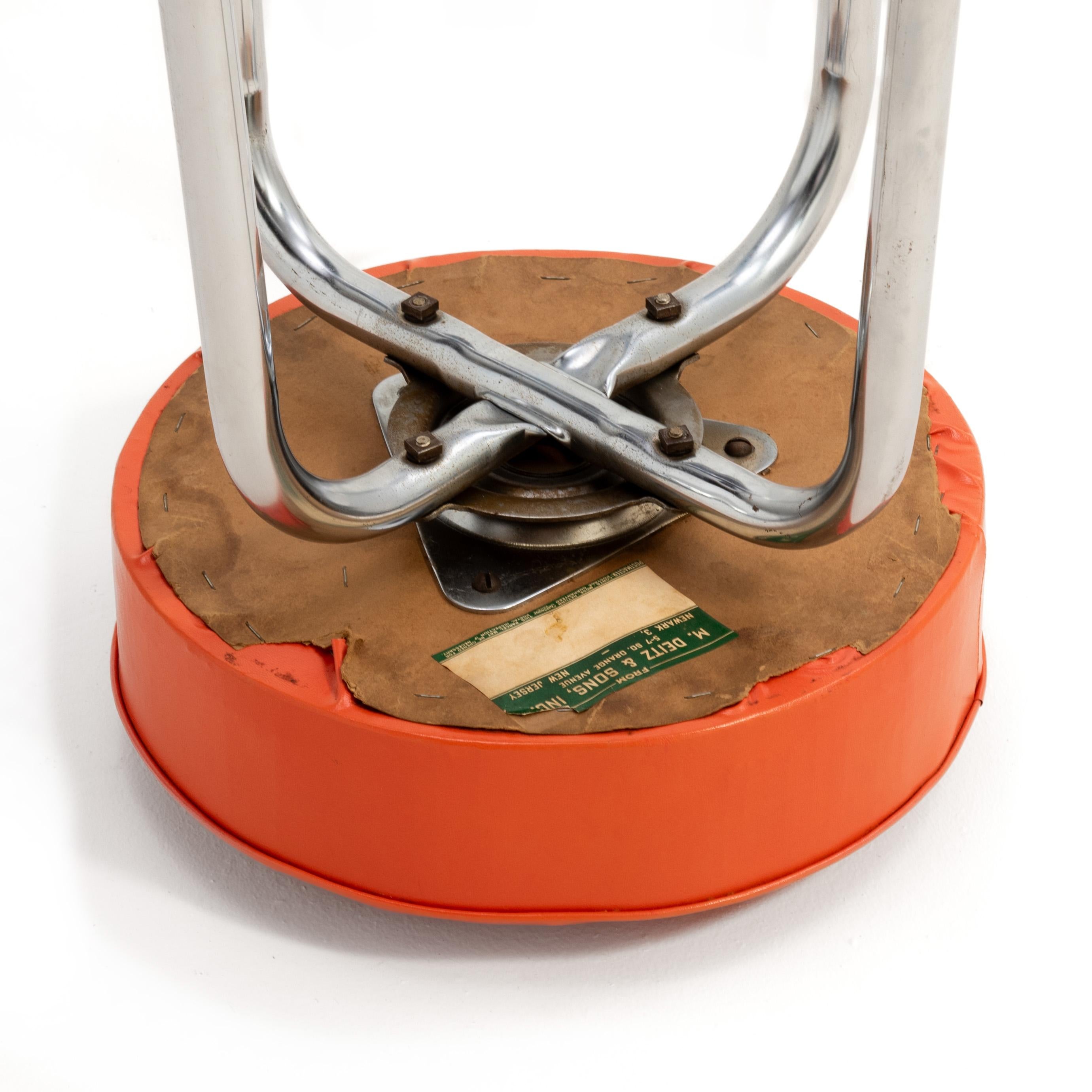 Mid Century Swiveling Seat Barstools Original Chrome Orange Vinyl A Set of Four For Sale 6