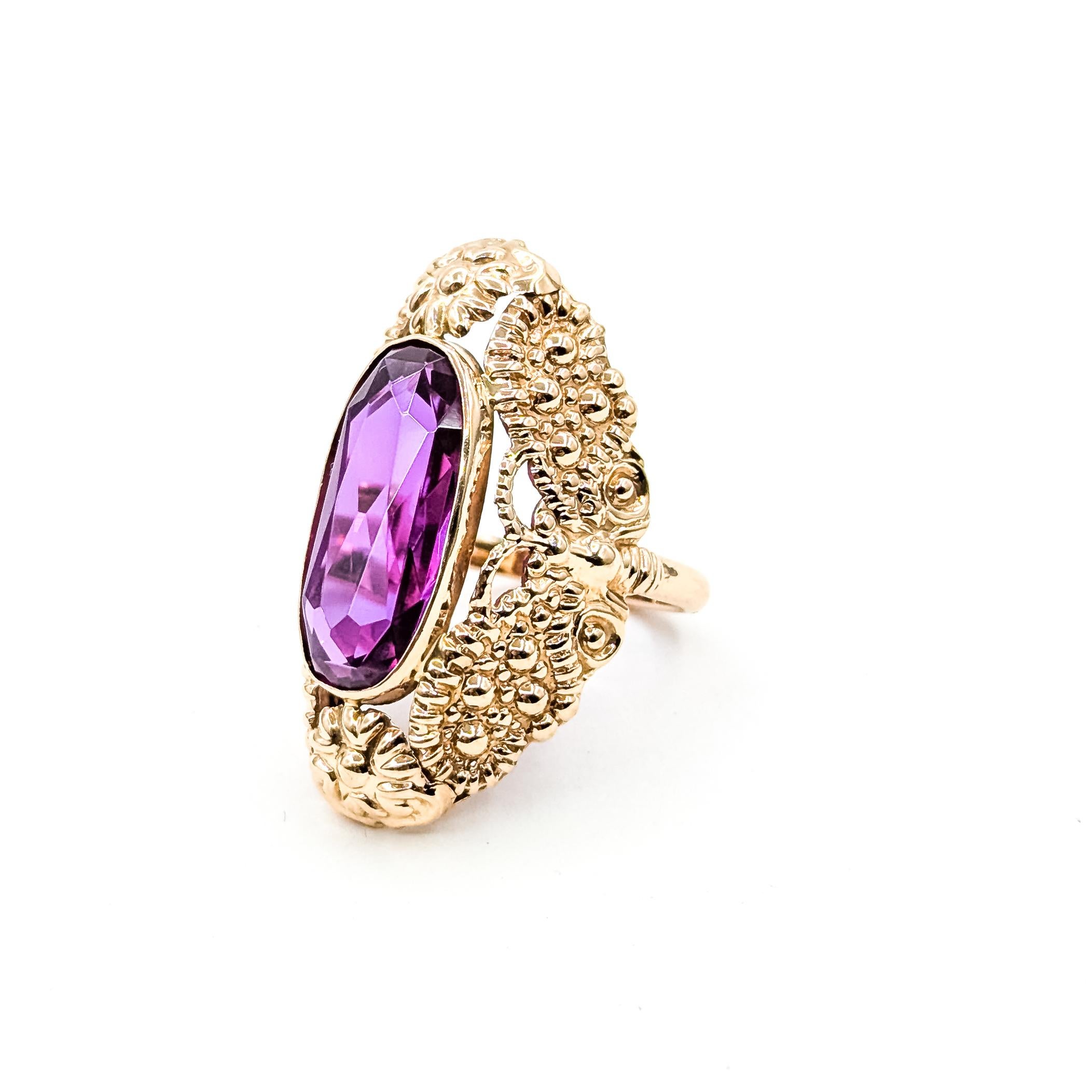 Rétro Anello con zaffiro sintetico di metà secolo in oro giallo 14k in vendita