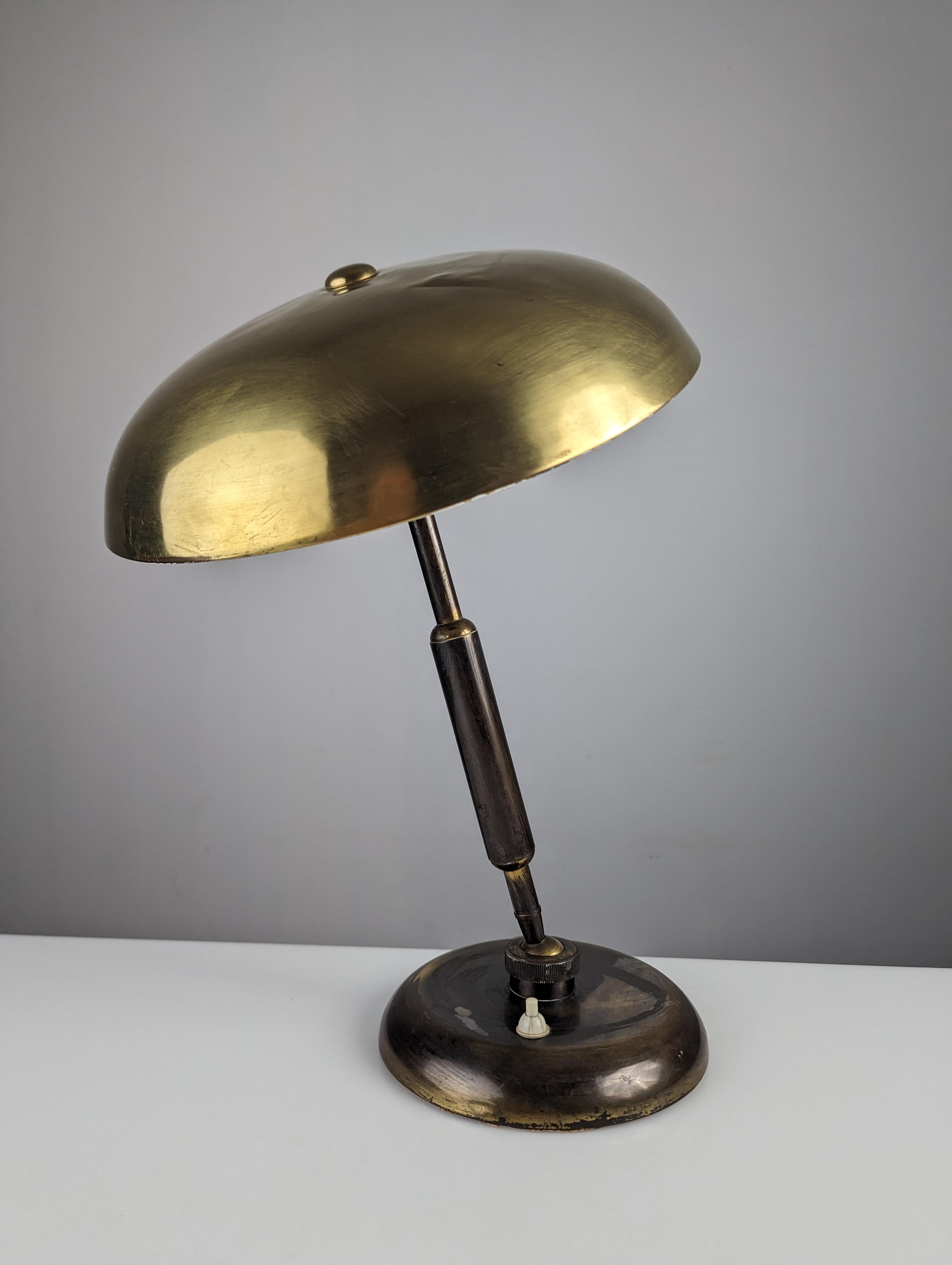Mid-Century Modern Mid Century table brass lamp by Oscar Torlasco for Lumi For Sale