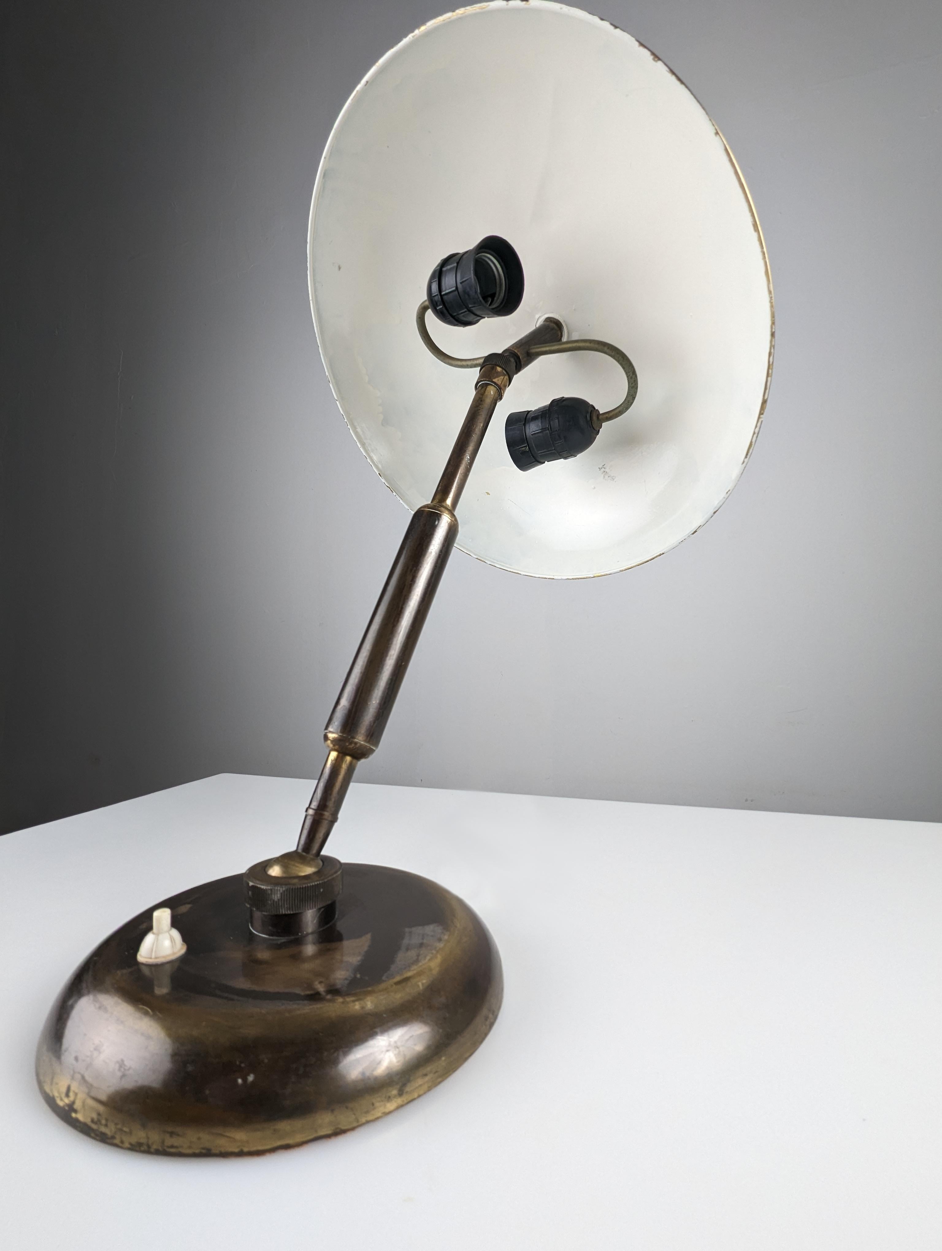 European Mid Century table brass lamp by Oscar Torlasco for Lumi For Sale