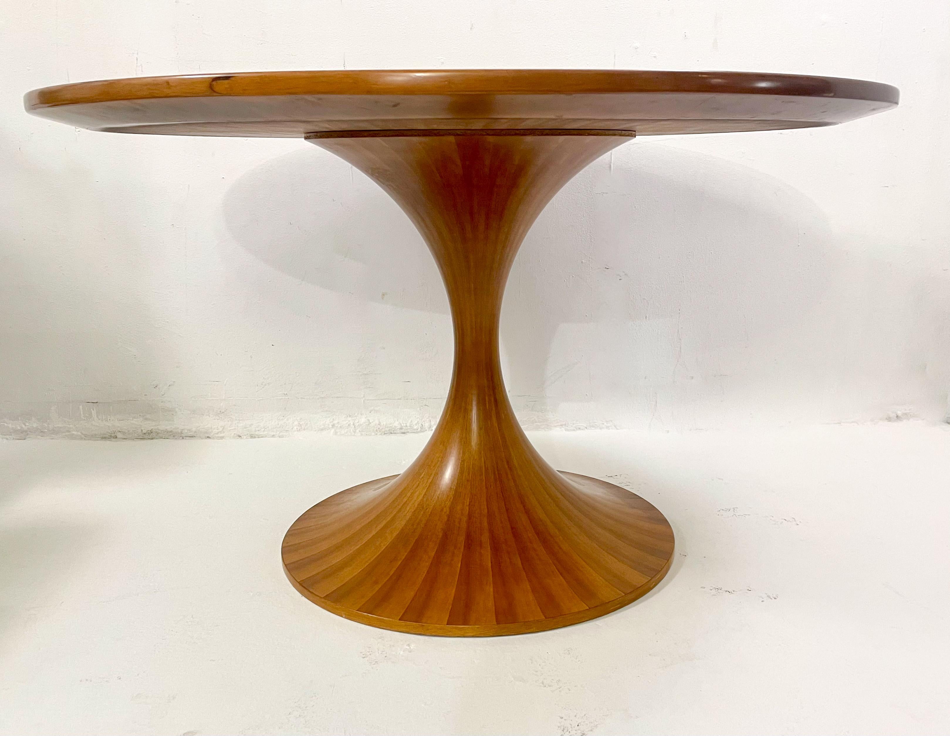 Mid-Century-Tisch „Clessidra“ von Luigi Massonif für Mobilia Manufacture, 1960er Jahre (Moderne der Mitte des Jahrhunderts) im Angebot