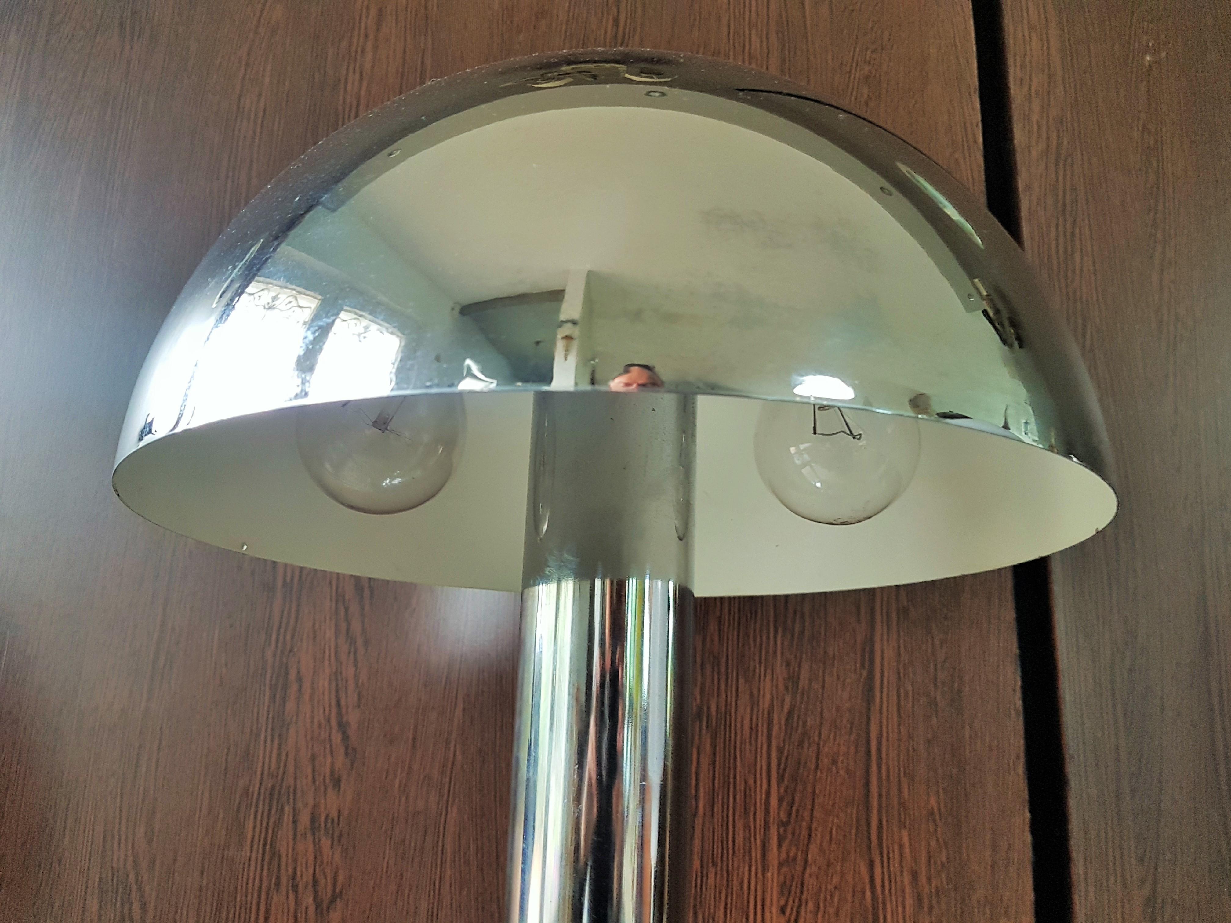 Metal Midcentury Table Desk Lamp by Reggiani, Italy, 1960 For Sale