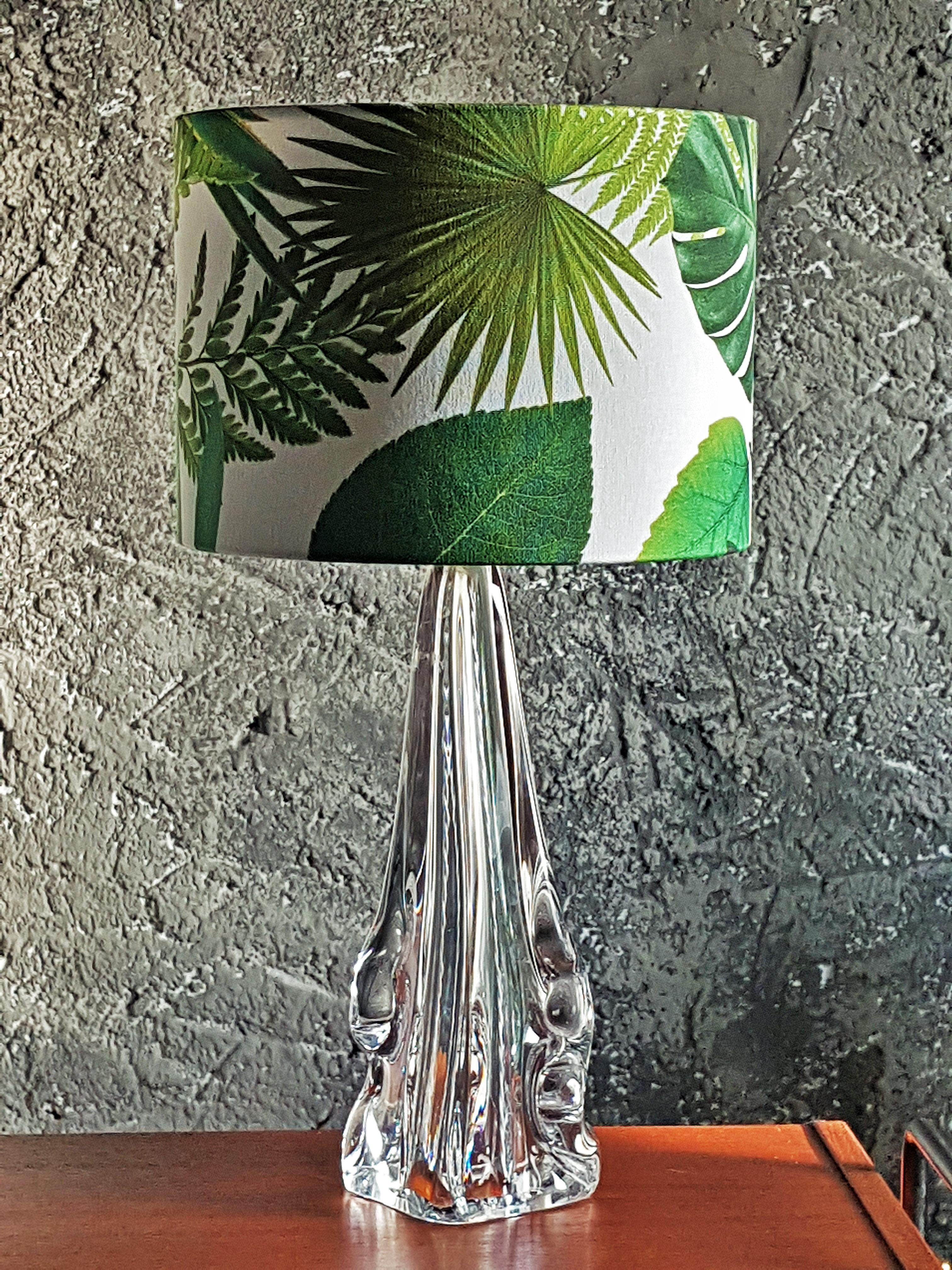 Lampada da tavolo di metà secolo, base in cristallo, paralume floreale, Francia 1960 in vendita 5