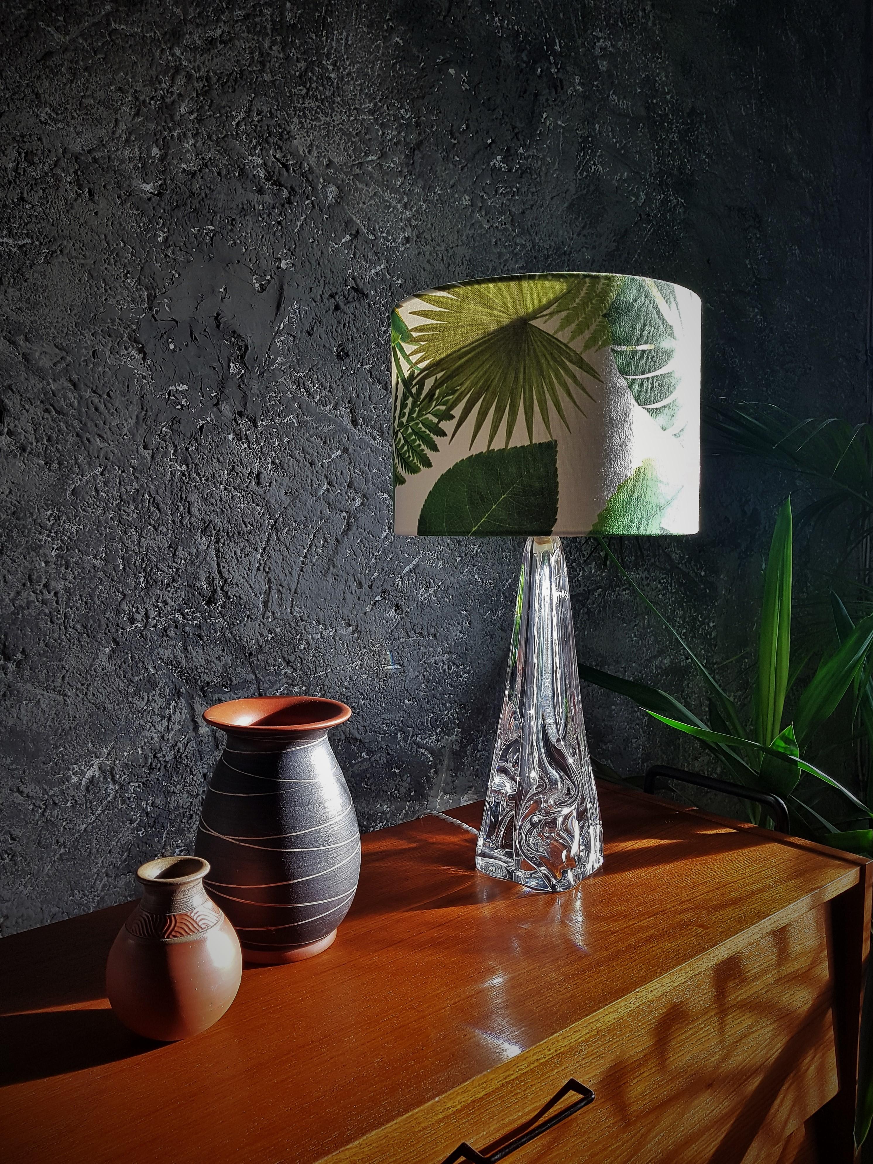 Mid-Century Table Desk Lamp, Chrystal Base Floral Shade, France 1960s For Sale 11