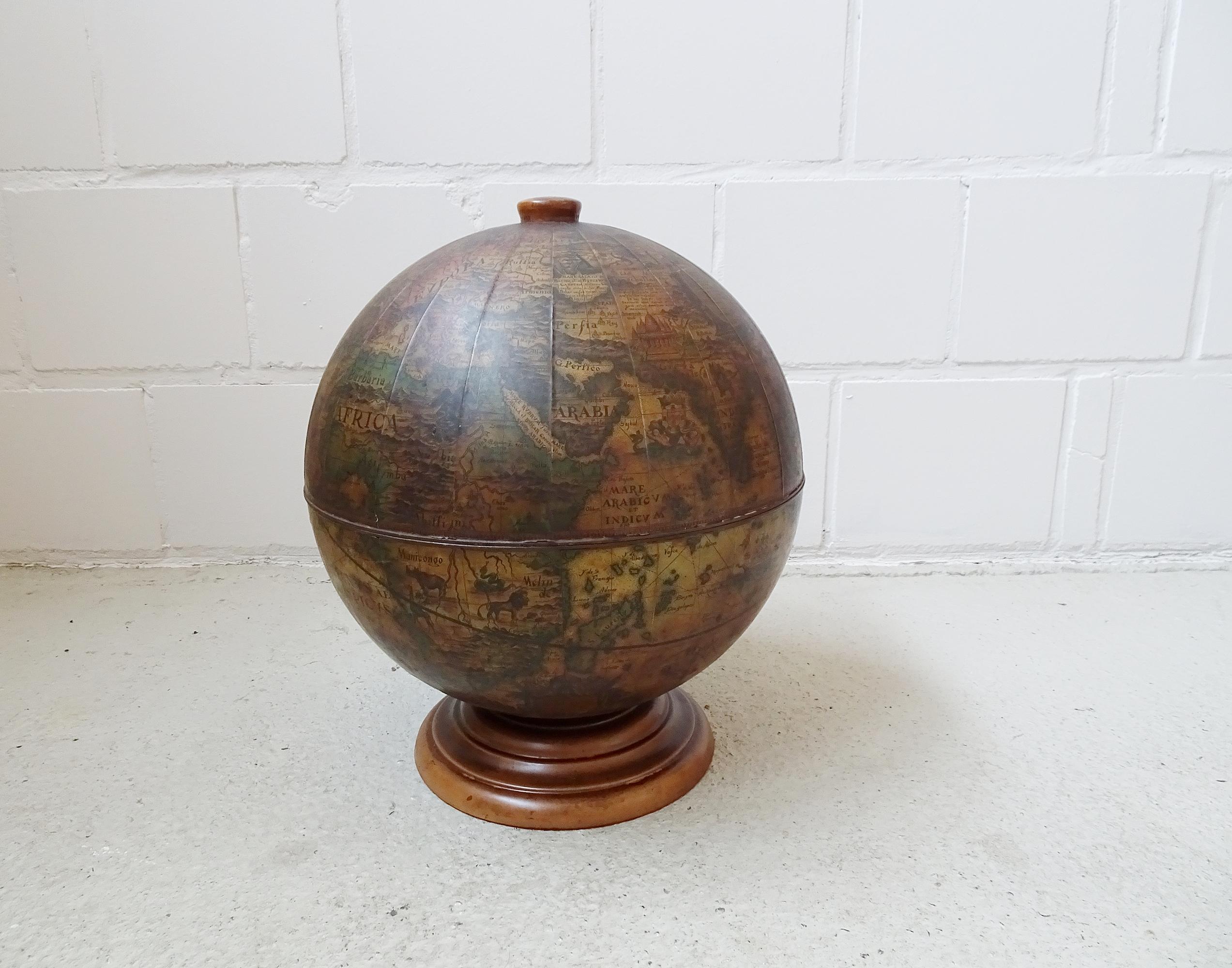 Mid-Century Table Globe Dry Bar, Italy, 1970s 2