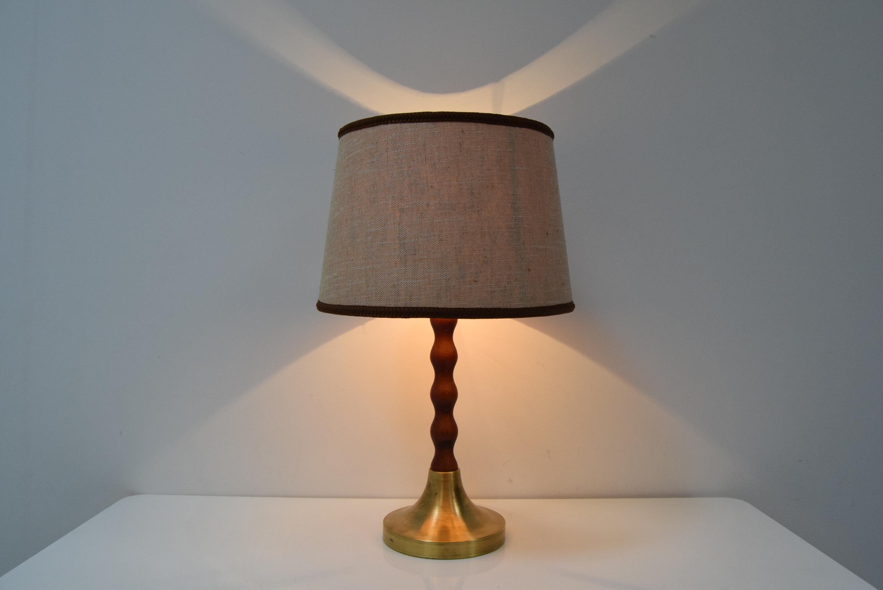 Midcentury Table Lamp, 1960s For Sale 8