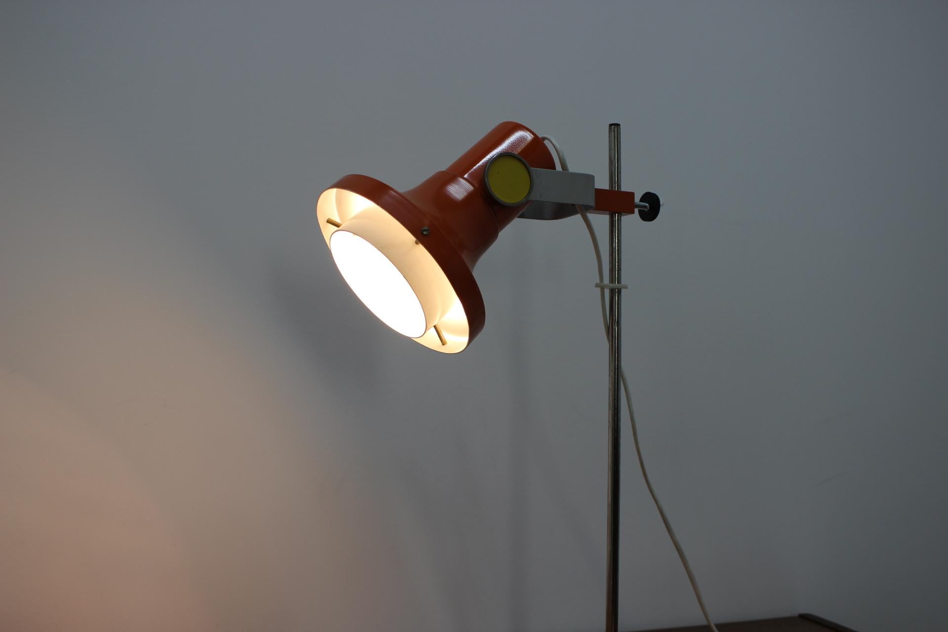 Midcentury Table Lamp, 1970s In Good Condition For Sale In Praha, CZ