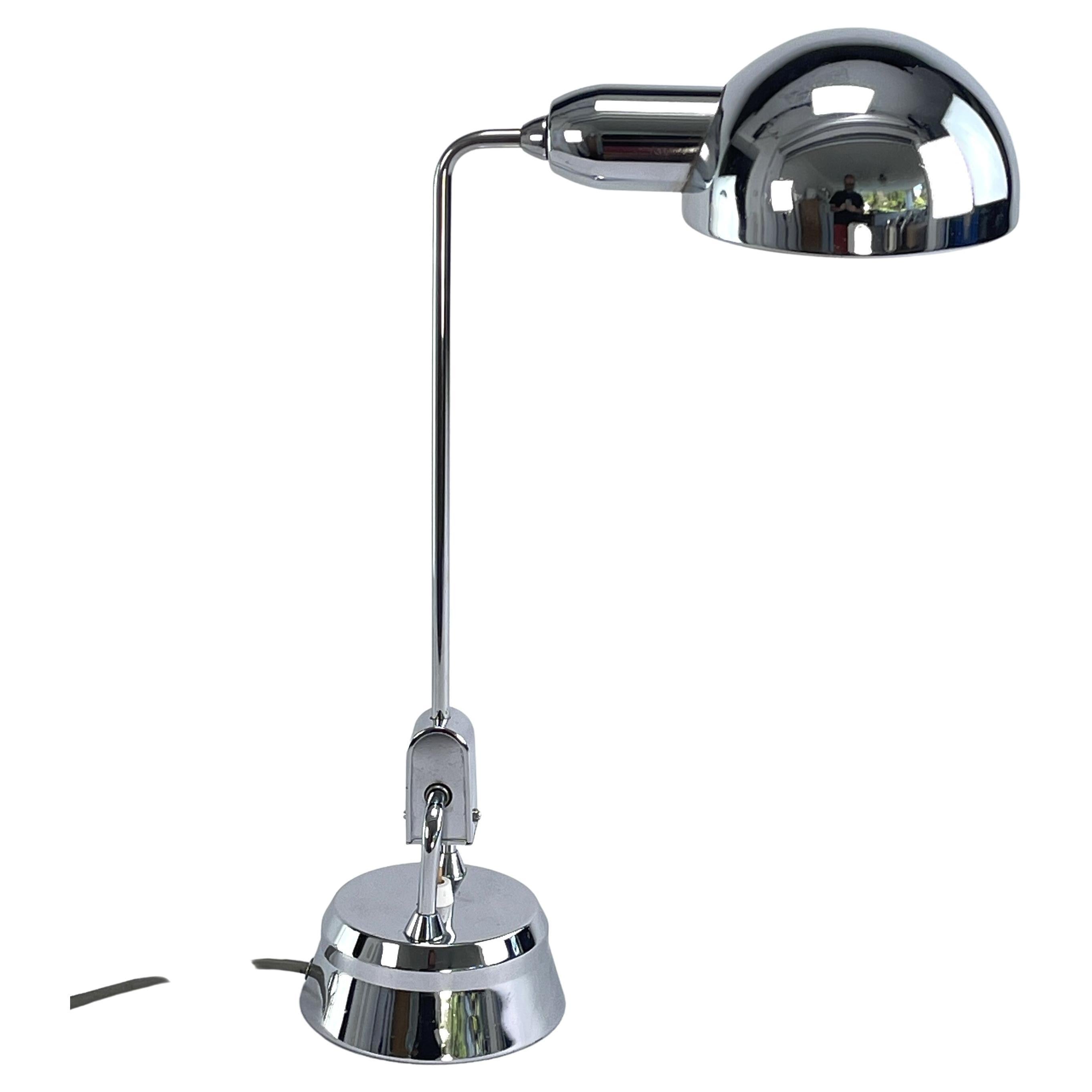 Lampada da tavolo 600 di metà secolo selezionata da Charlotte Perriand per Jumo, anni '30