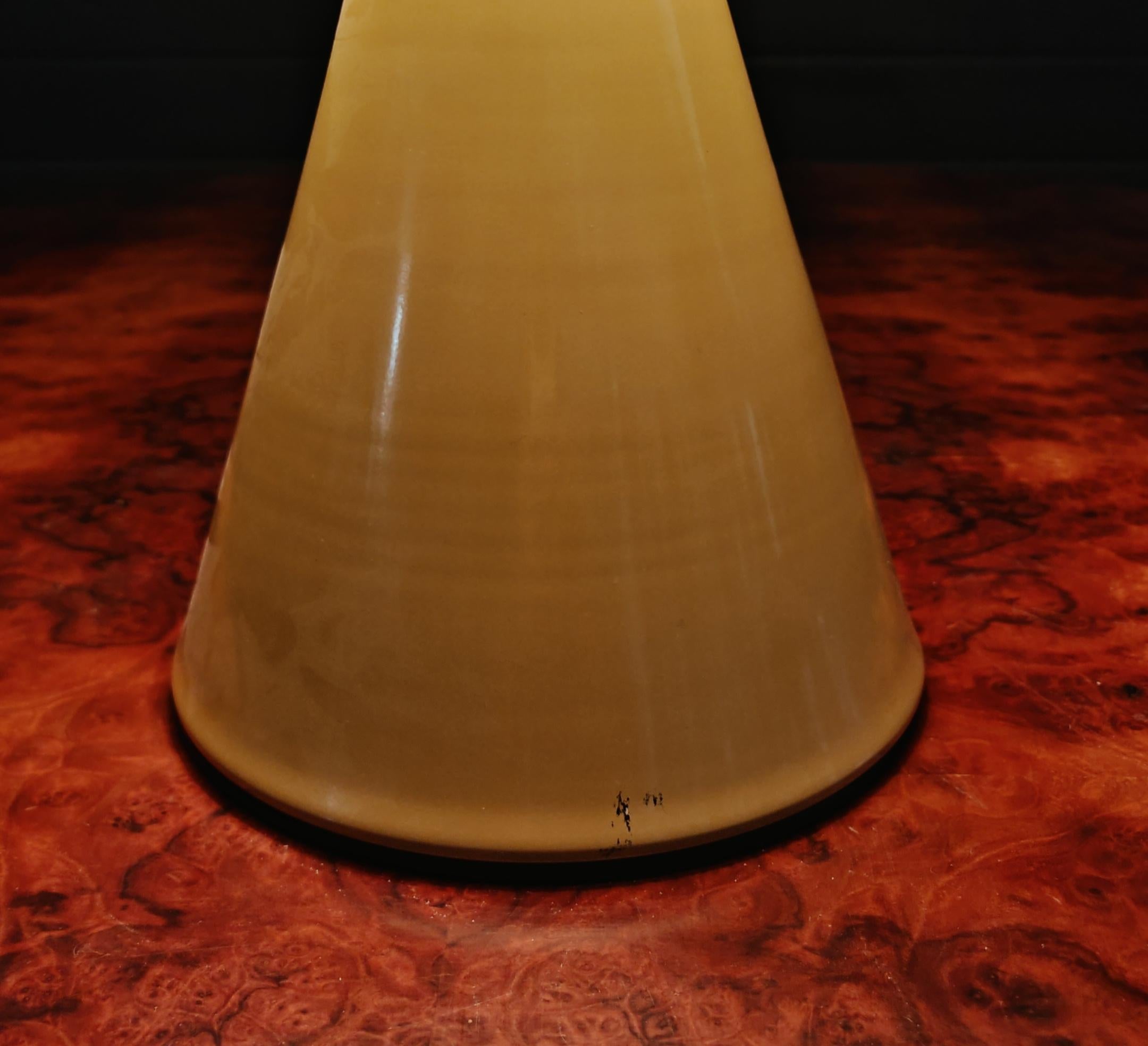 Lampe de table du milieu du siècle 