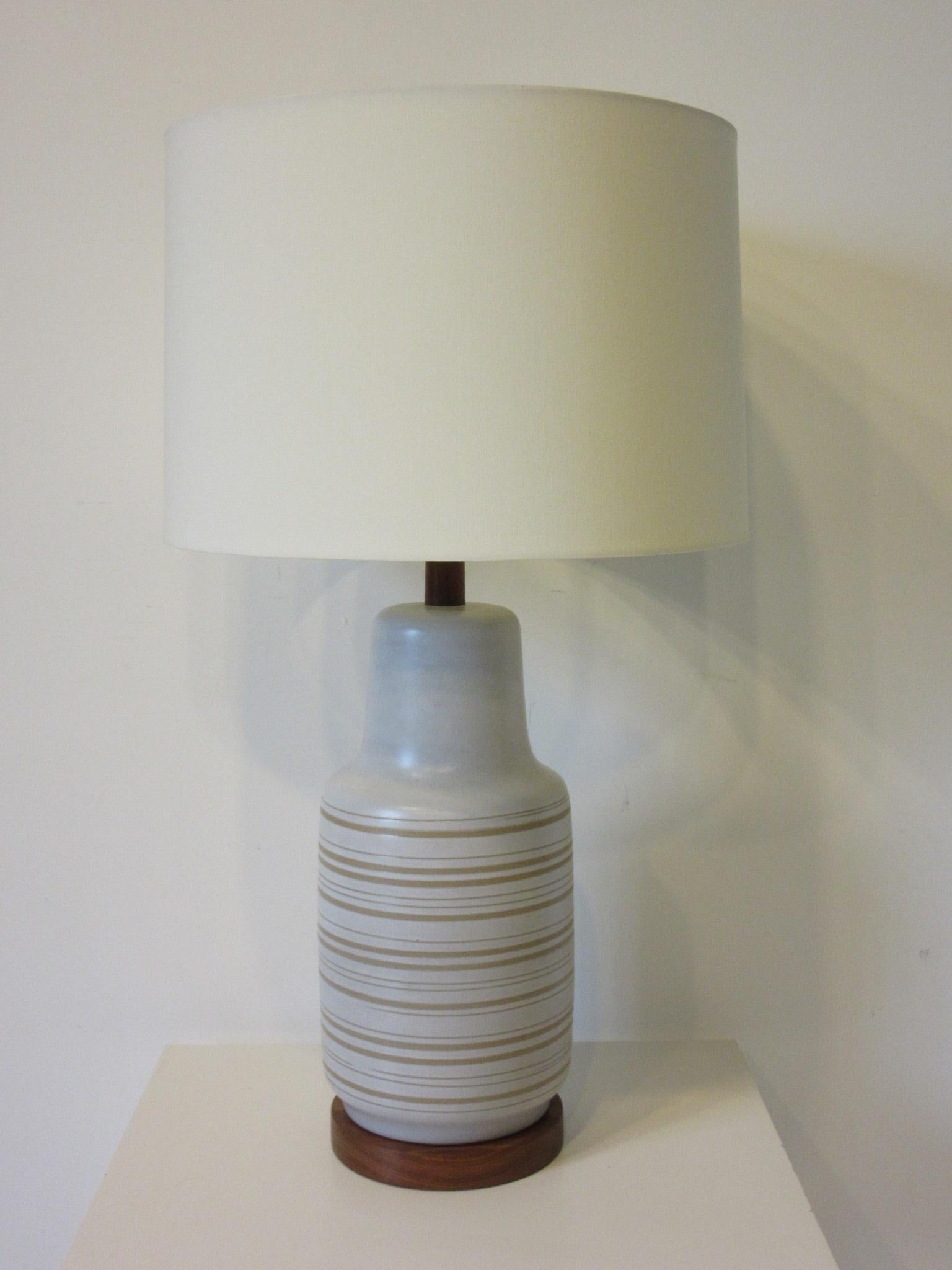Midcentury Table Lamp by Gordon & Jane Martz for Marshall Studios 2