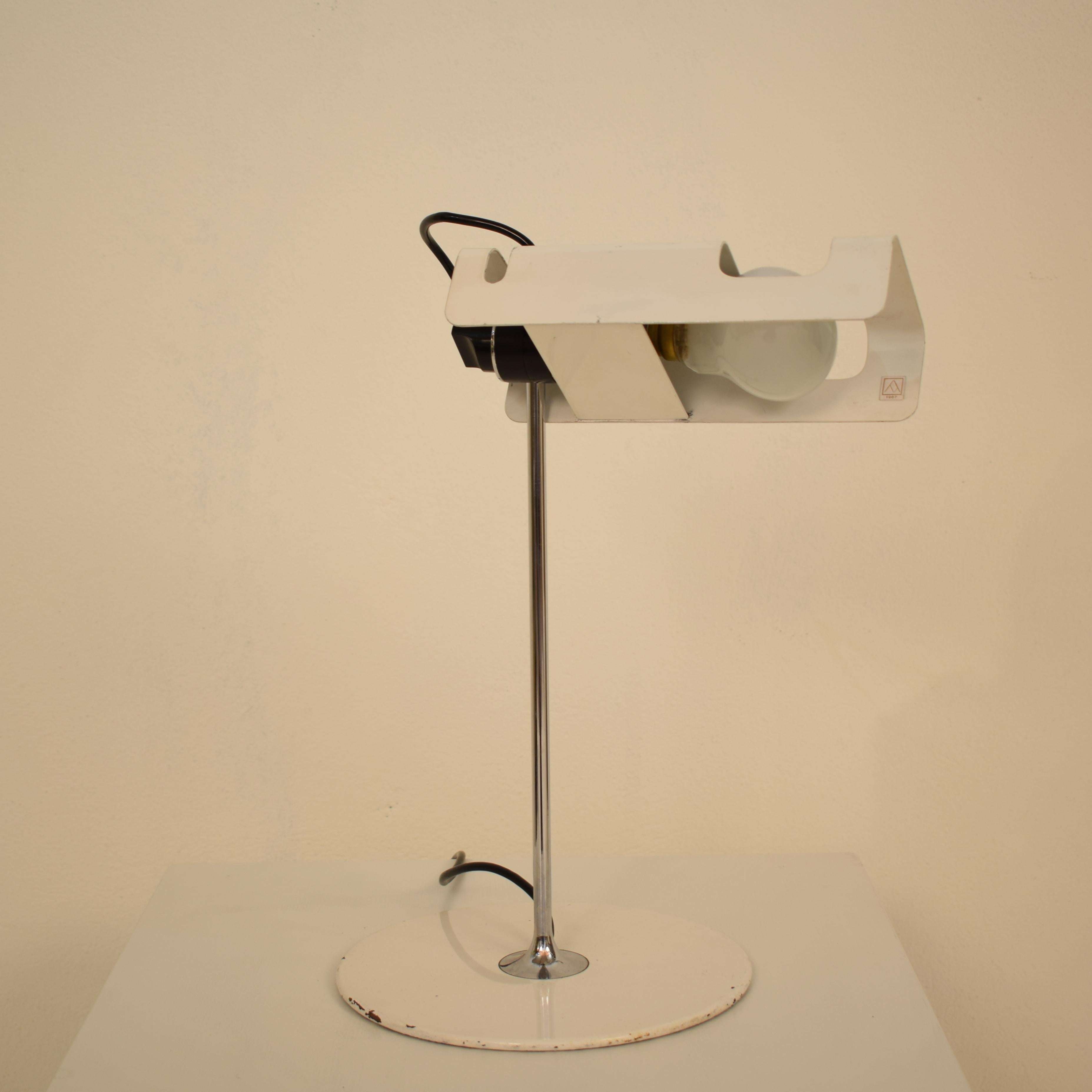 Mid-Century Modern Midcentury Table Lamp by Joe Colombo Model #291 Spider in White for Oluce, 1970