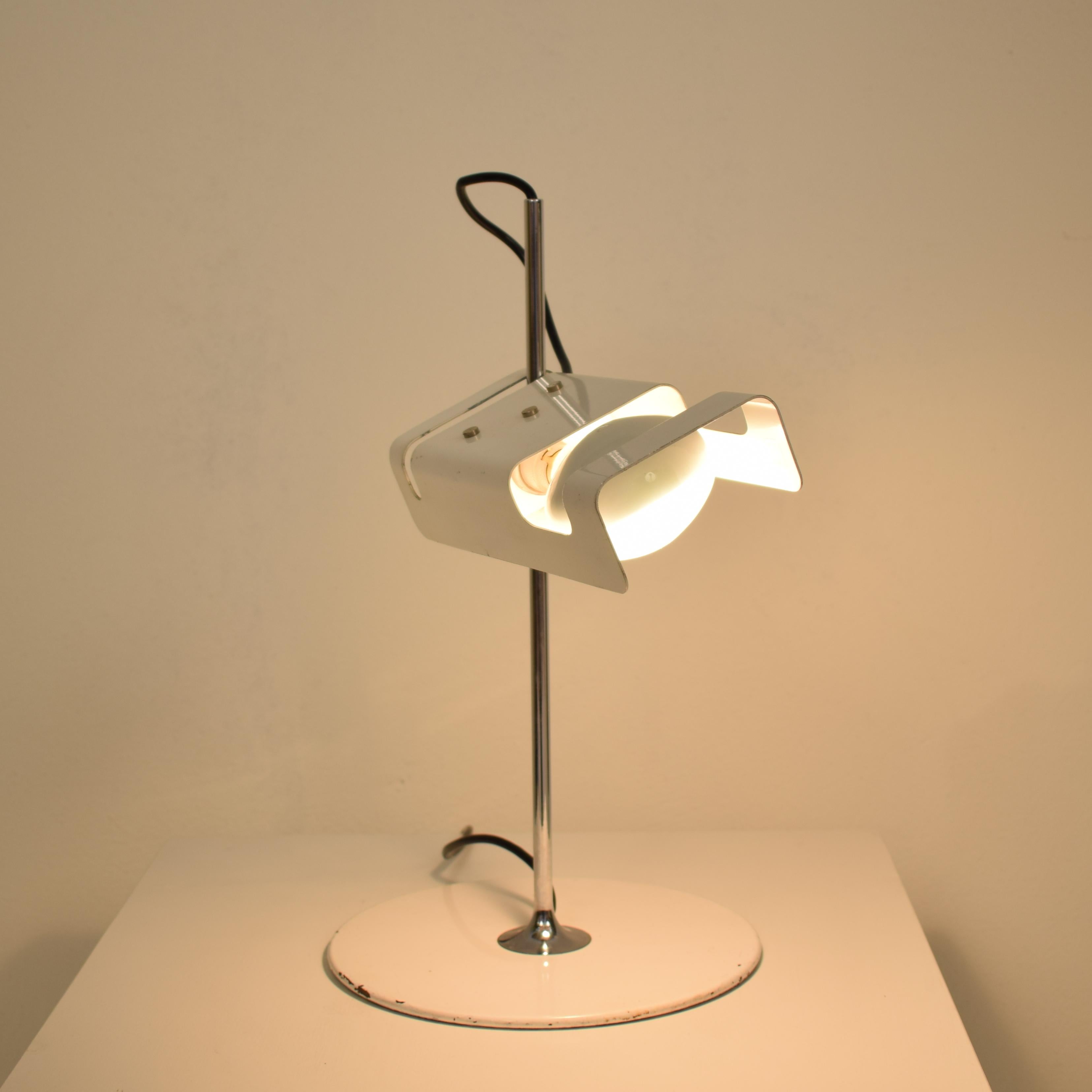 Midcentury Table Lamp by Joe Colombo Model #291 Spider in White for Oluce, 1970 1