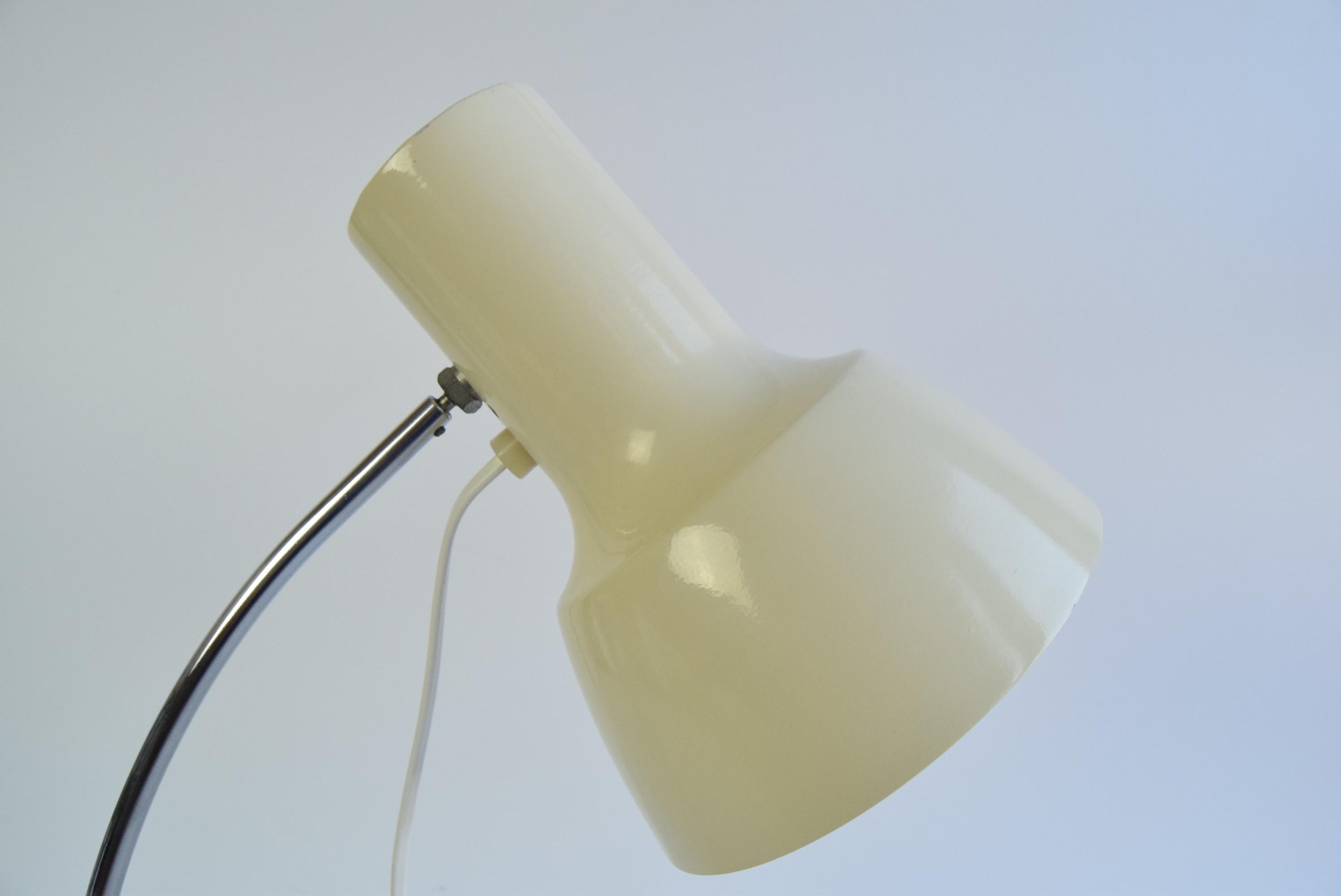 Lampe de table du milieu du siècle par Josef Hůrka pour Napako, années 1960. en vente 5