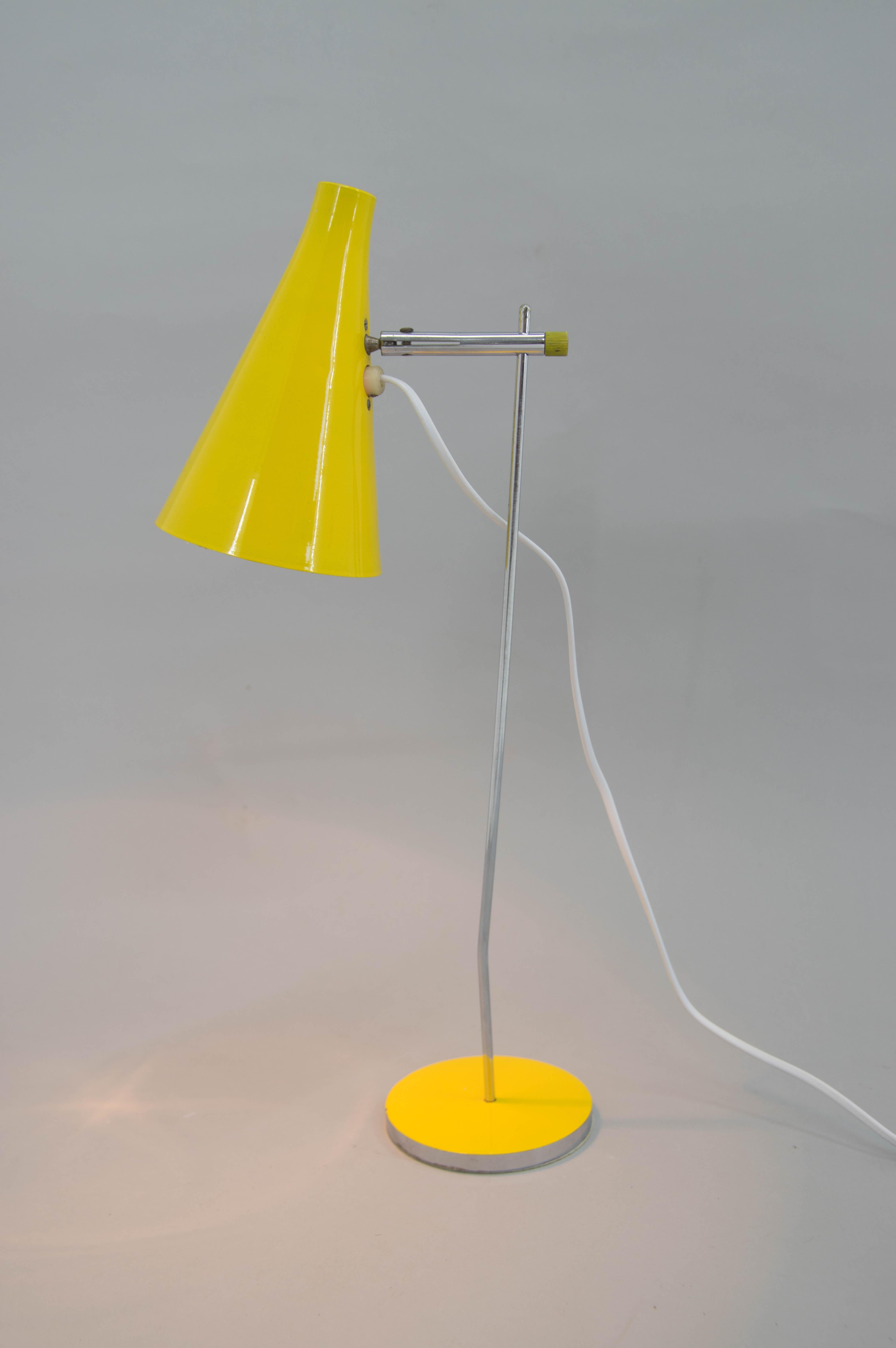 Vintage table lamp designed by Josef Hurka for Napako in former Czechoslovakia in the 1960's.
Rewired: 1x25W, E12-E14
US plug adapter included
