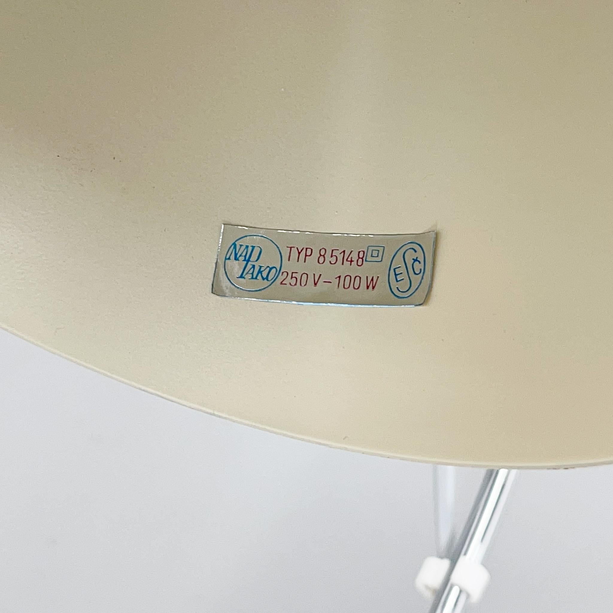 Lámpara de mesa de mediados de siglo de Josef Hůrka para Napako en caja original, sin usar en venta 1