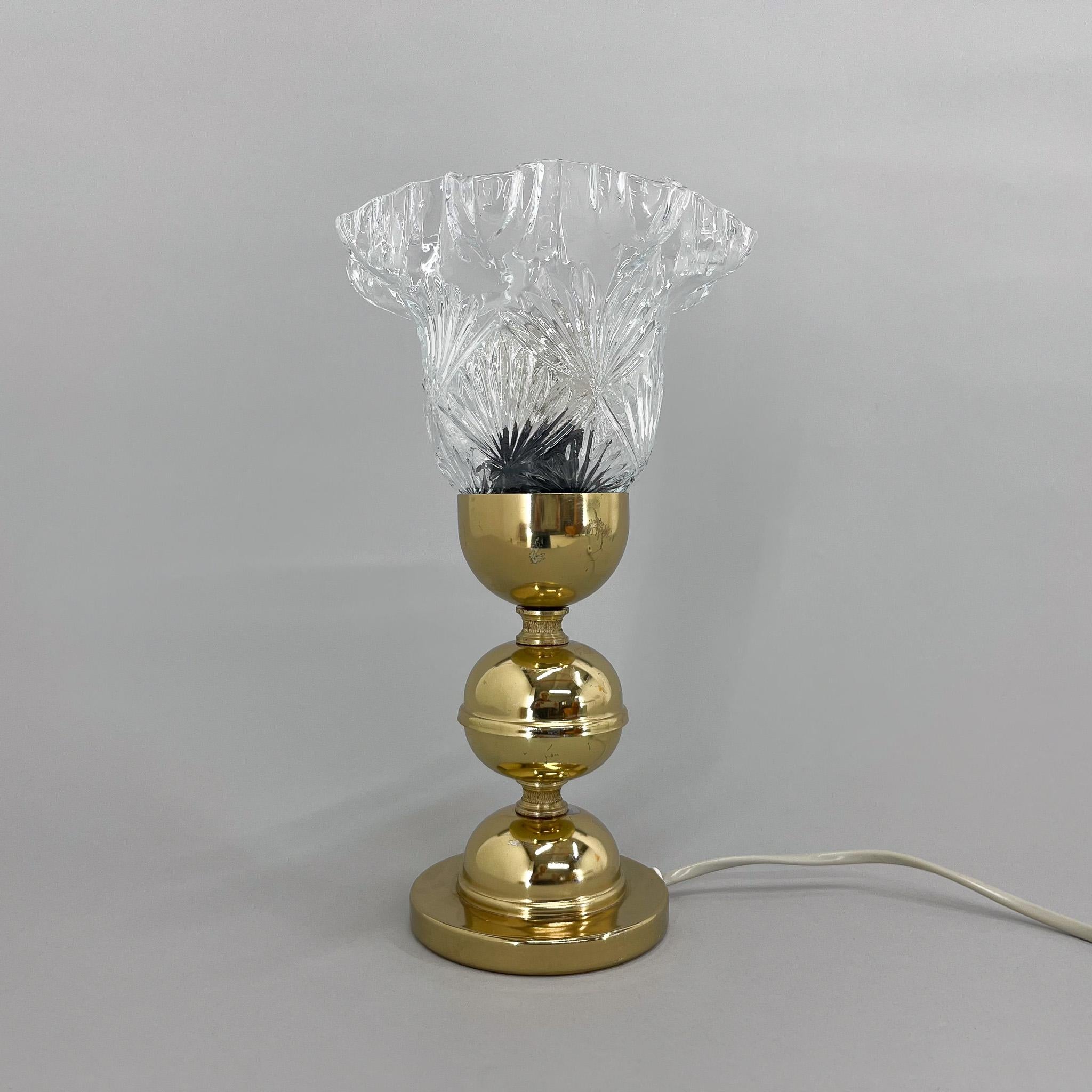 Mid-Century Modern Lampe de table du milieu du siècle par Kamenický Šenov, Label, années 1960 en vente