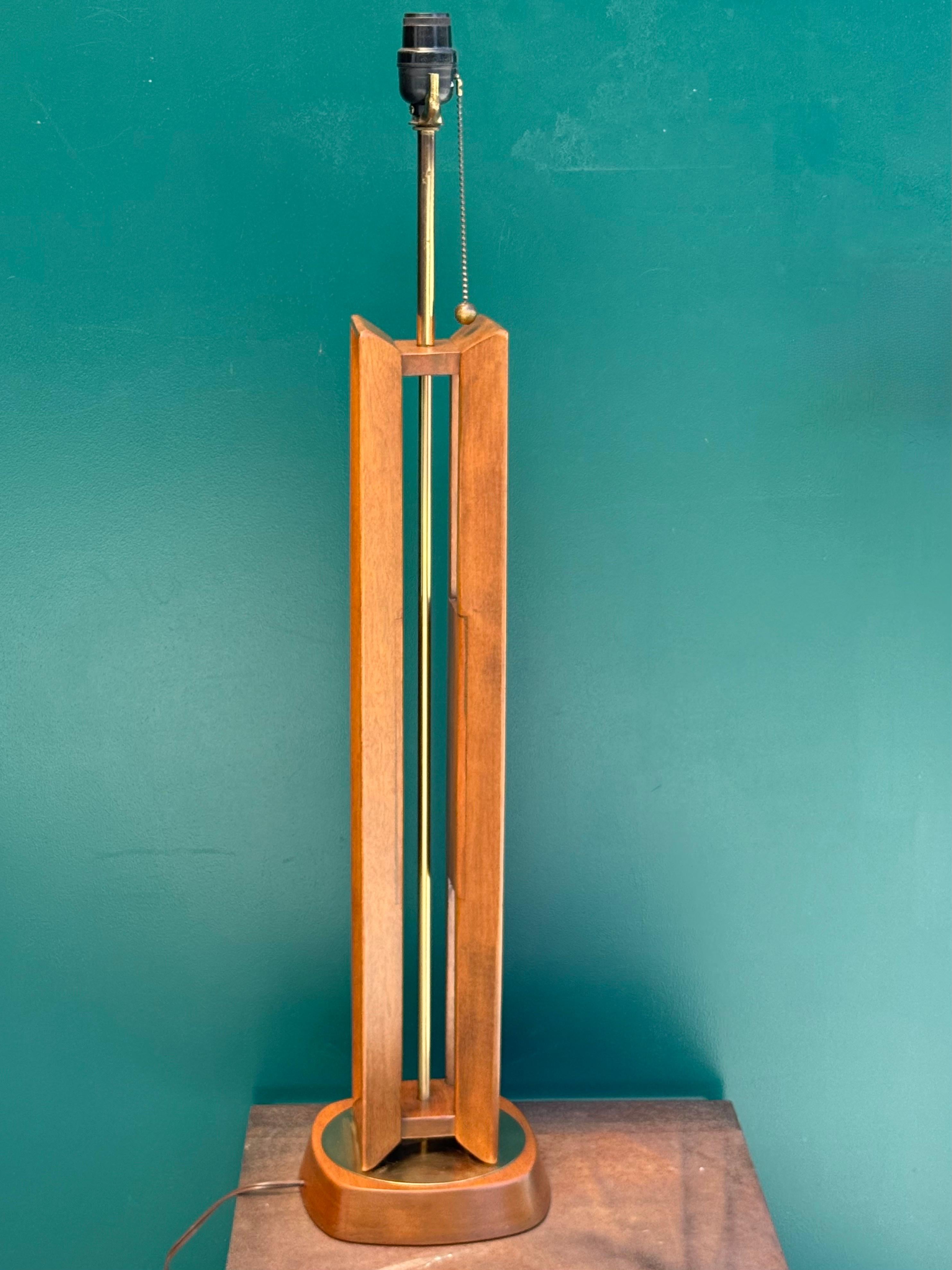 American Mid-Century Table Lamp by Modeline Lamp Co. For Sale