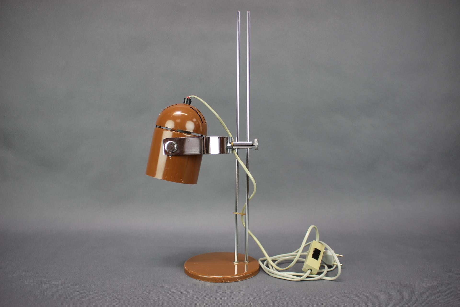 - Mid-Century Table Lamp by Stanislav Indra, Czechoslovakia, 1970s.,
- made of metal
- Adjustable Lampshade, and little damage on Lampshade
- shows signs of wear and age (scratches, etc.),
- in good original condition,