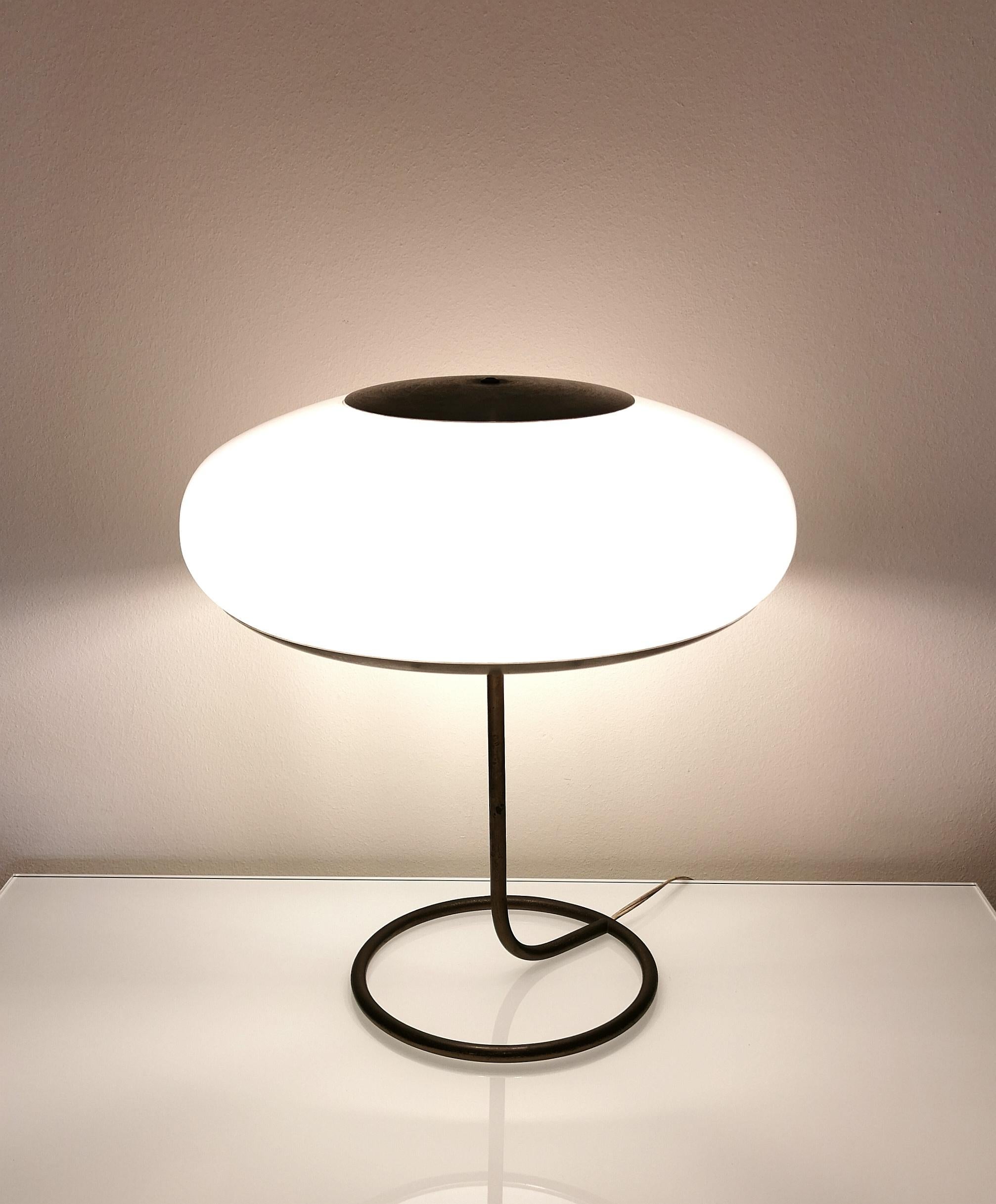 Mid Century Table Lamp by Stilux Brass White Plexiglass Aluminum, Italy, 1950s In Good Condition In Palermo, IT